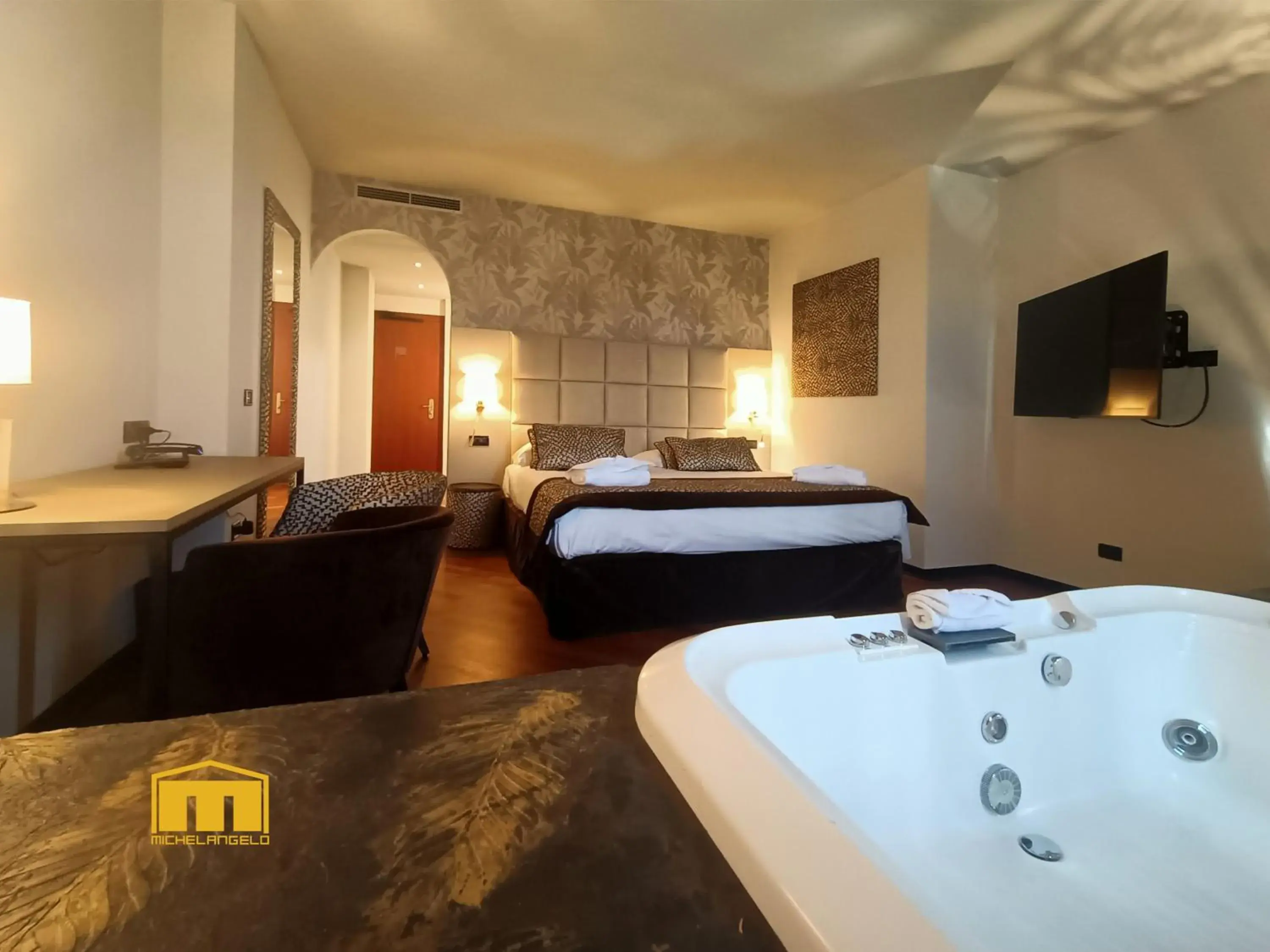 Junior Suite with Private Pool - single occupancy in Hotel Michelangelo Palace & SPA Junior Suite with Private Pool - single occupancy in Hotel Michelangelo Palace & SPA