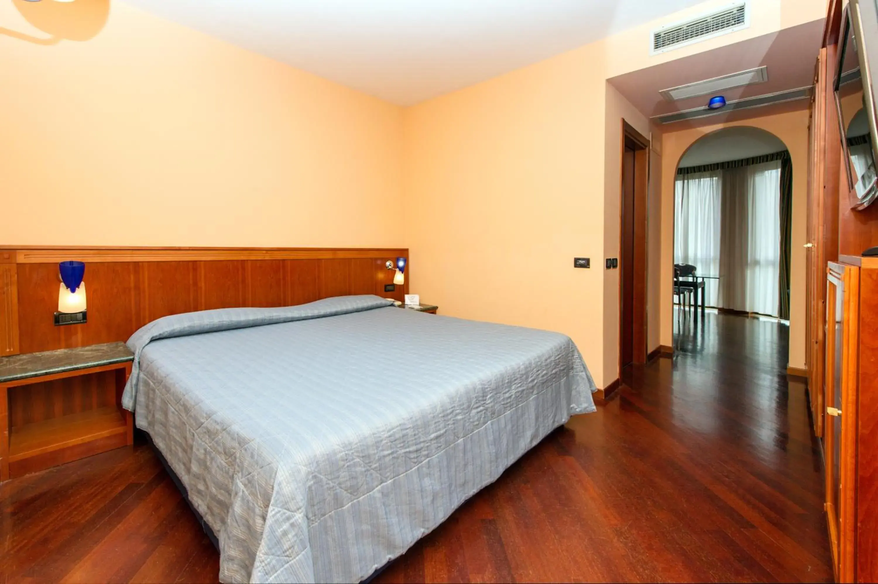 Suite - single occupancy in Hotel Michelangelo Palace & SPA Suite - single occupancy in Hotel Michelangelo Palace & SPA