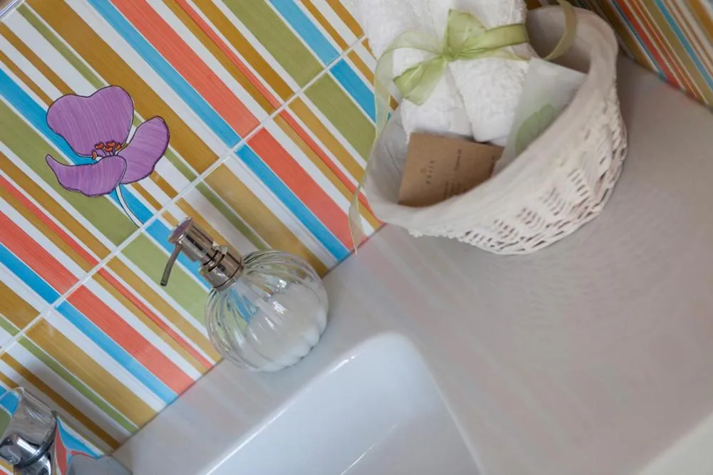 Decorative detail in Il Germano Reale