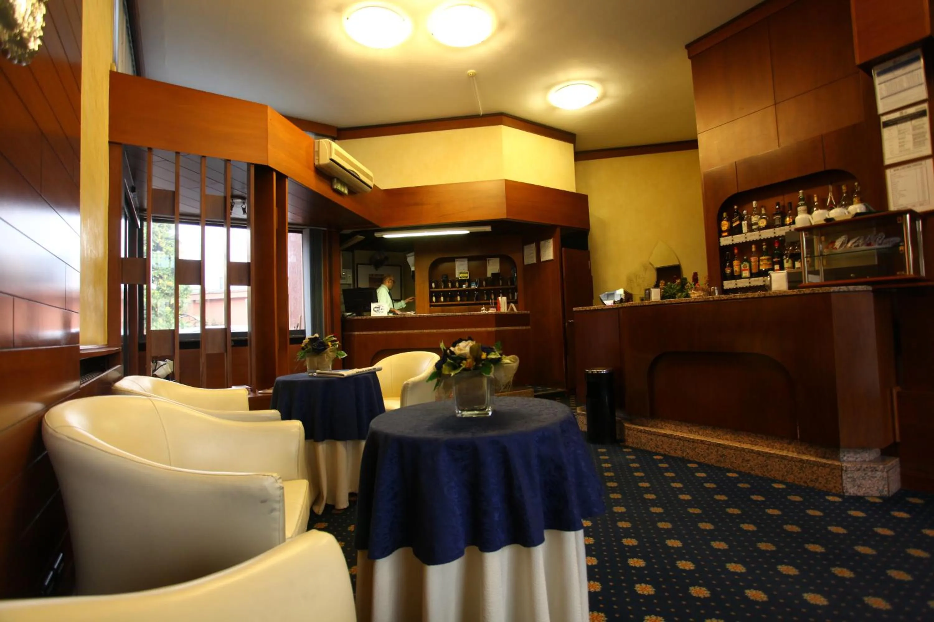 Lounge or bar in Hotel Lincoln