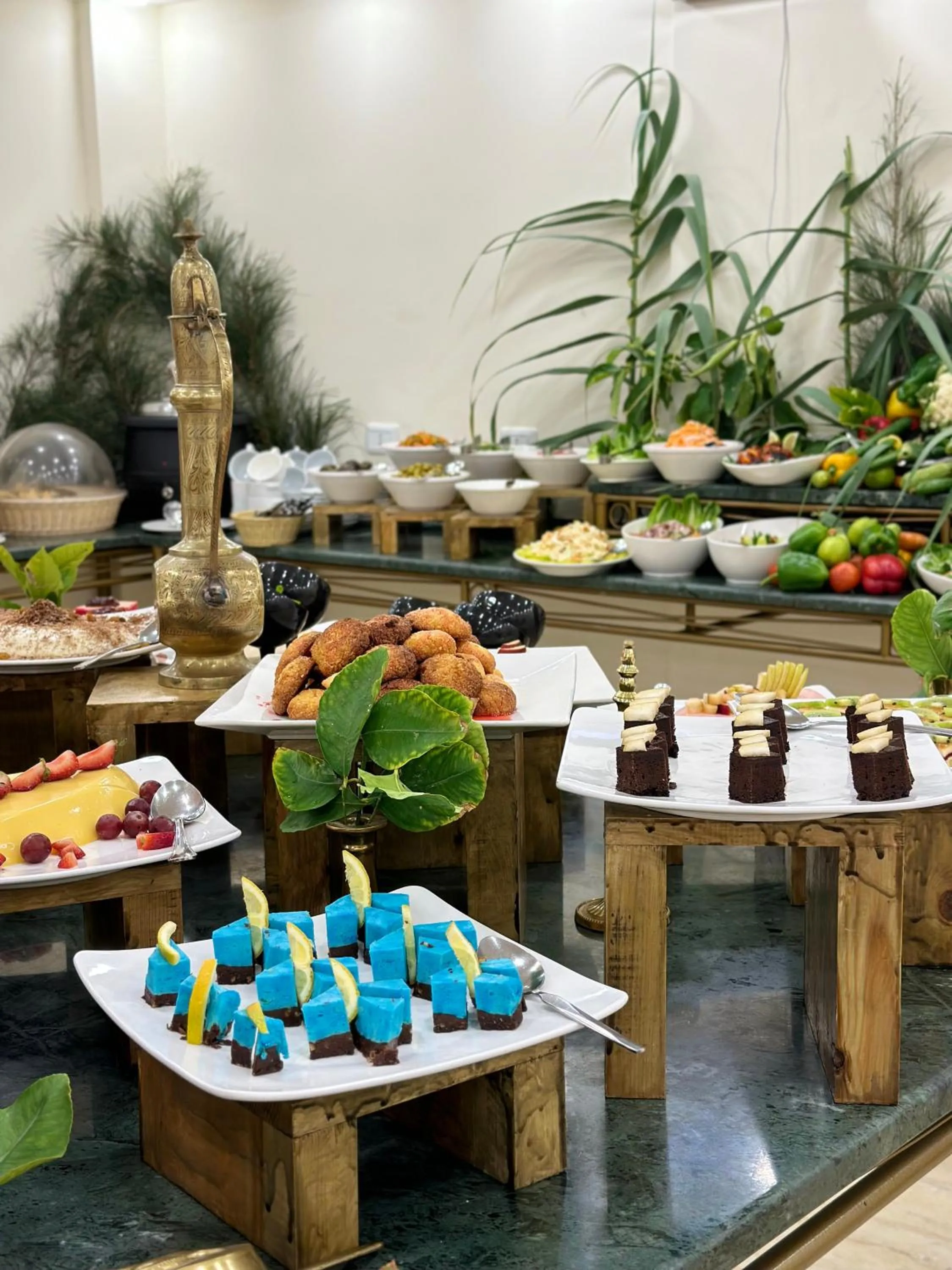 Food and drinks in Sharah Mountains Hotel