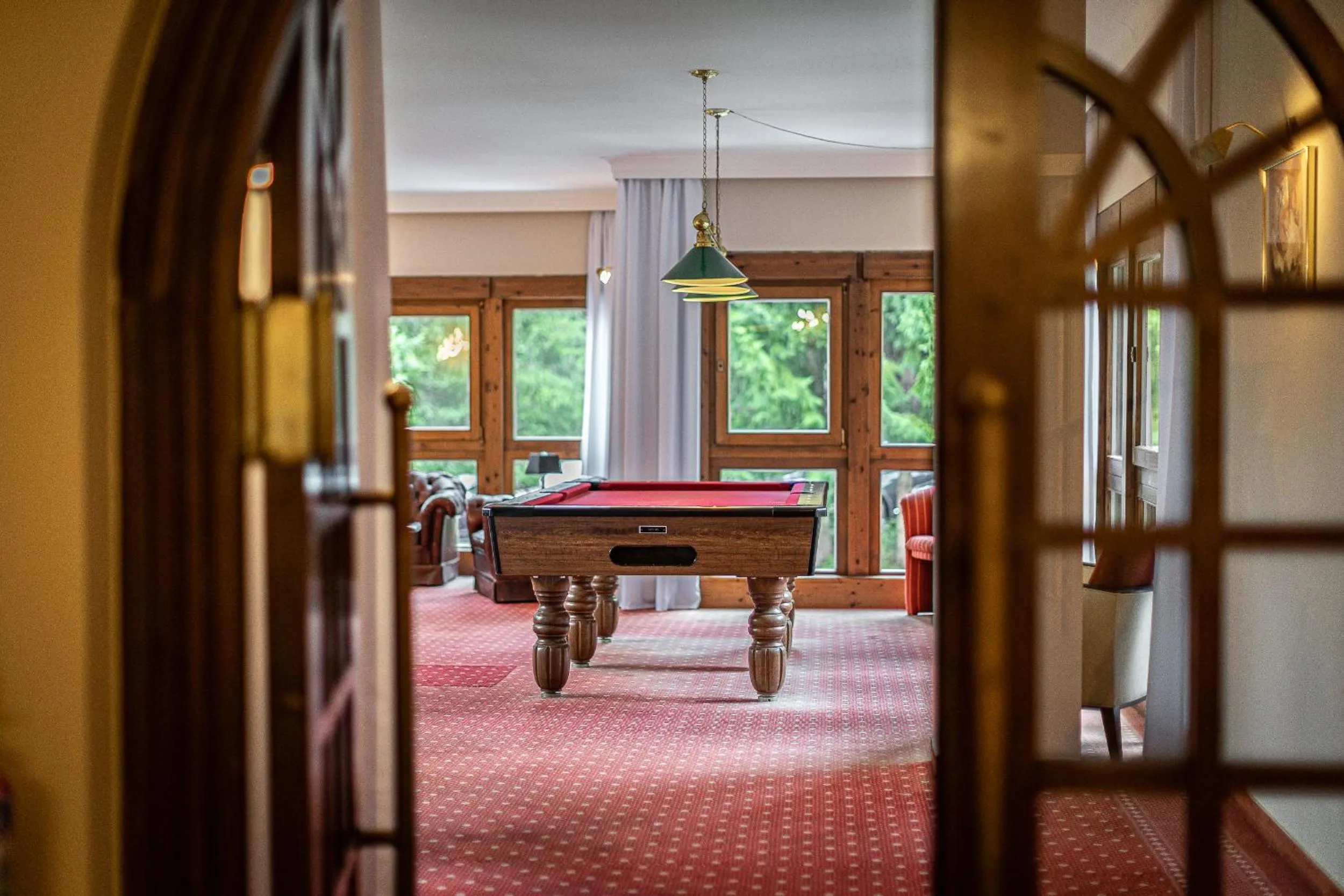 Billiard in Hotel Parks