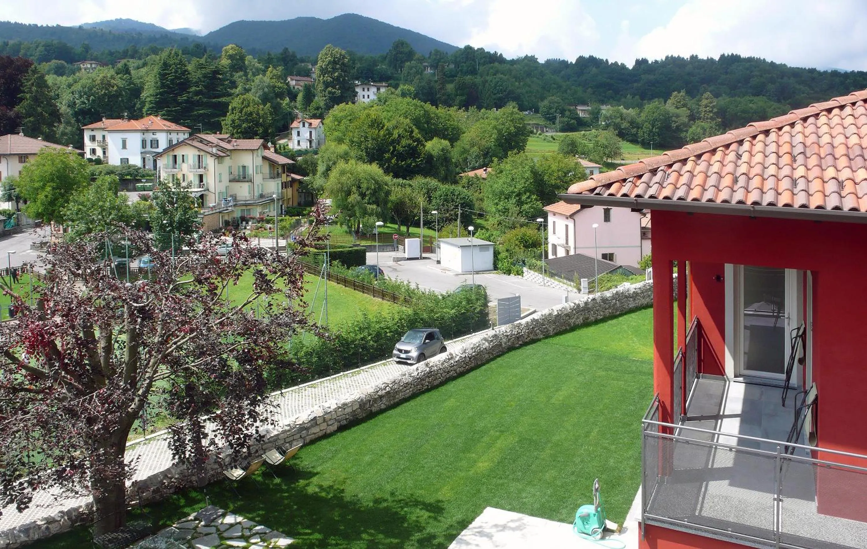 Property building in Corte di Pellio