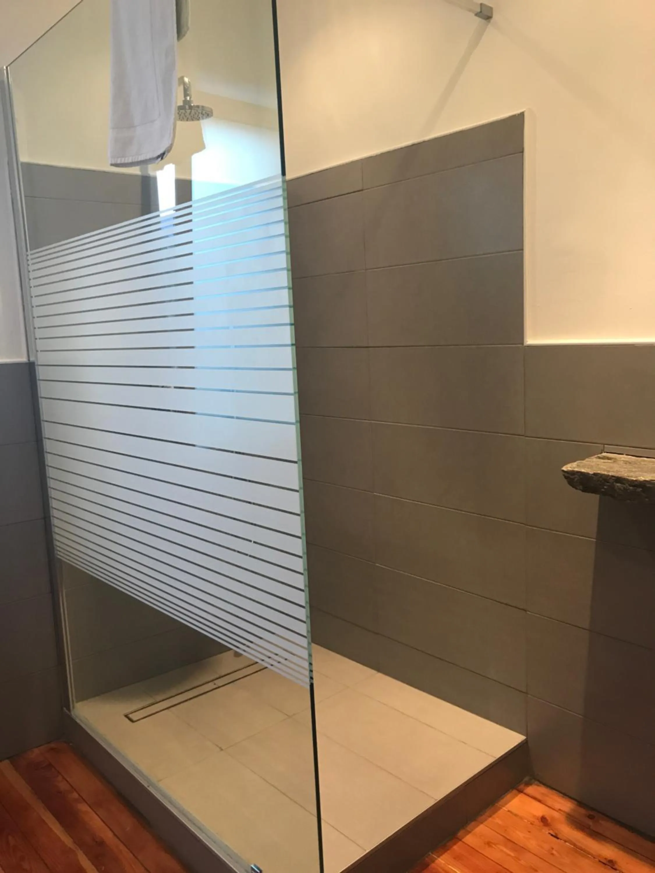 Shower in Corte di Pellio