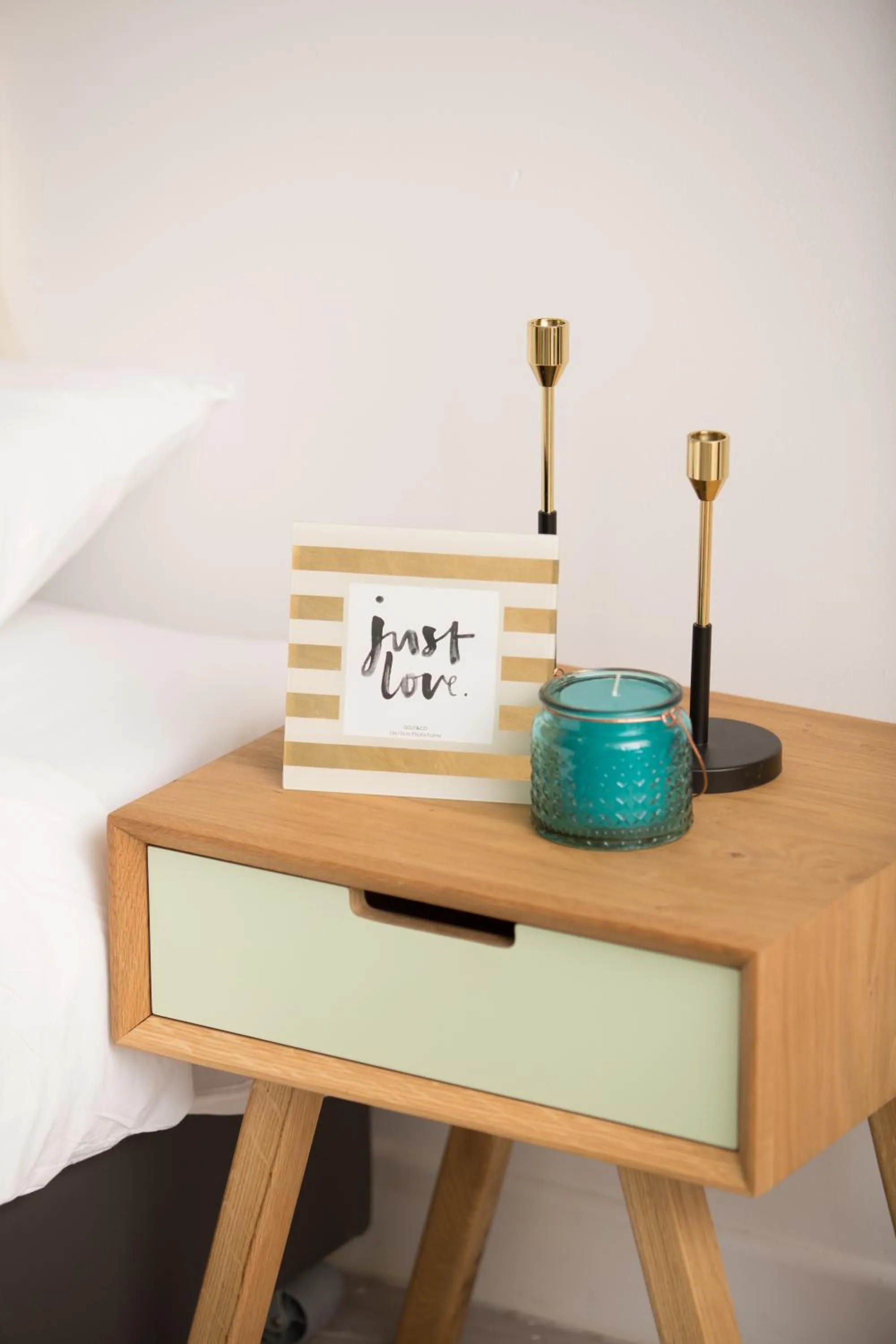 Decorative detail in Diana Hotel