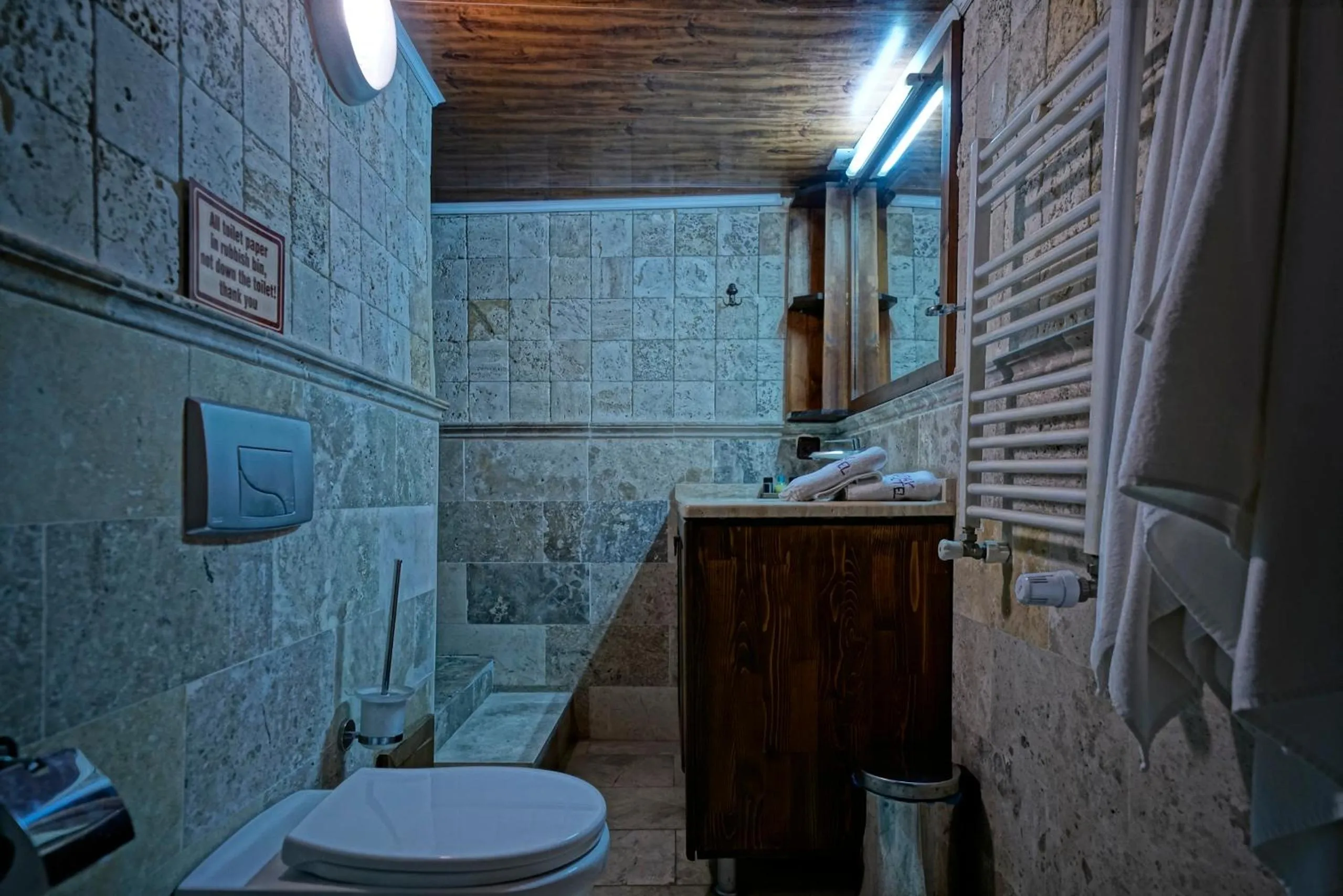 Bathroom in Holiday Cave Hotel