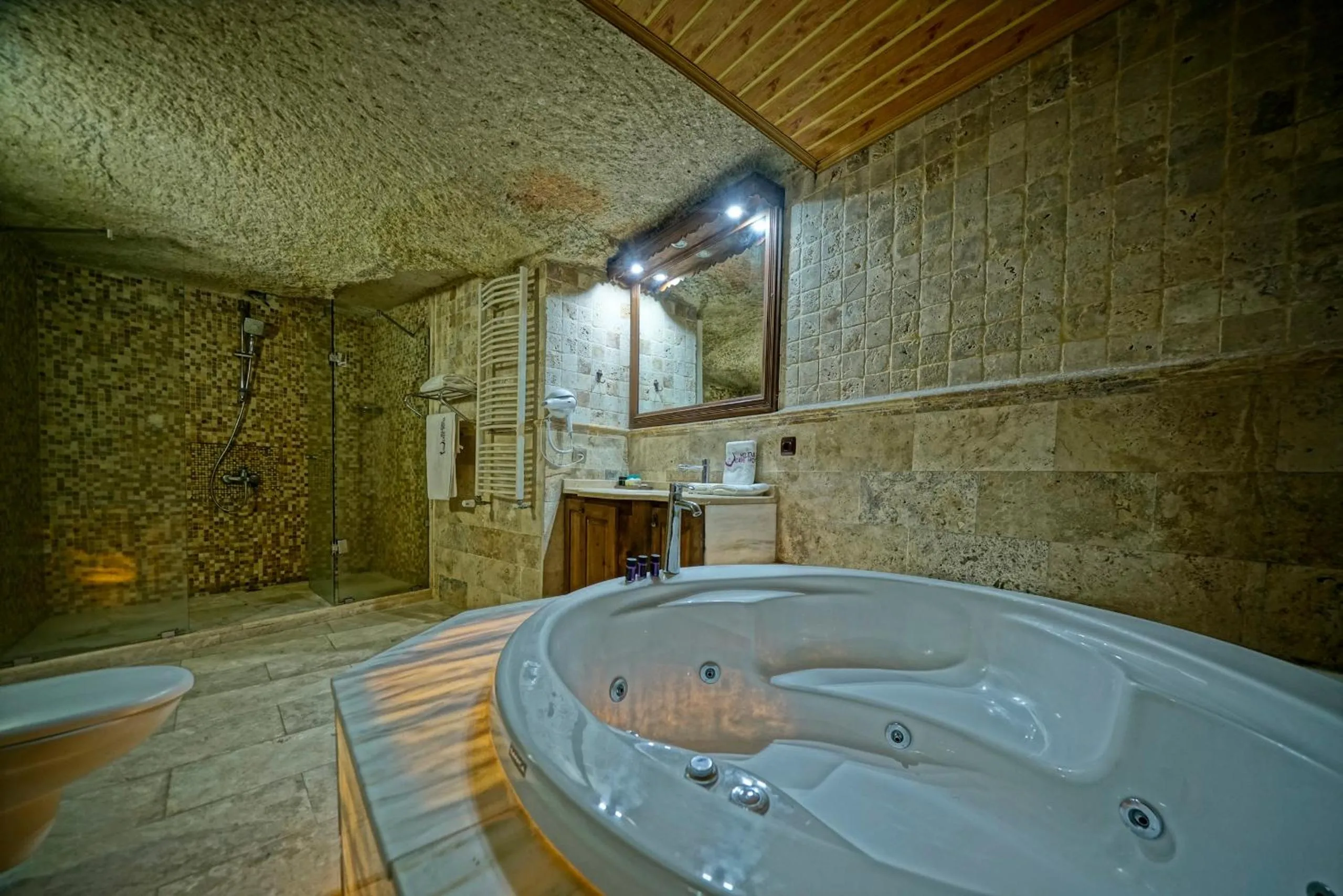 Bathroom in Holiday Cave Hotel