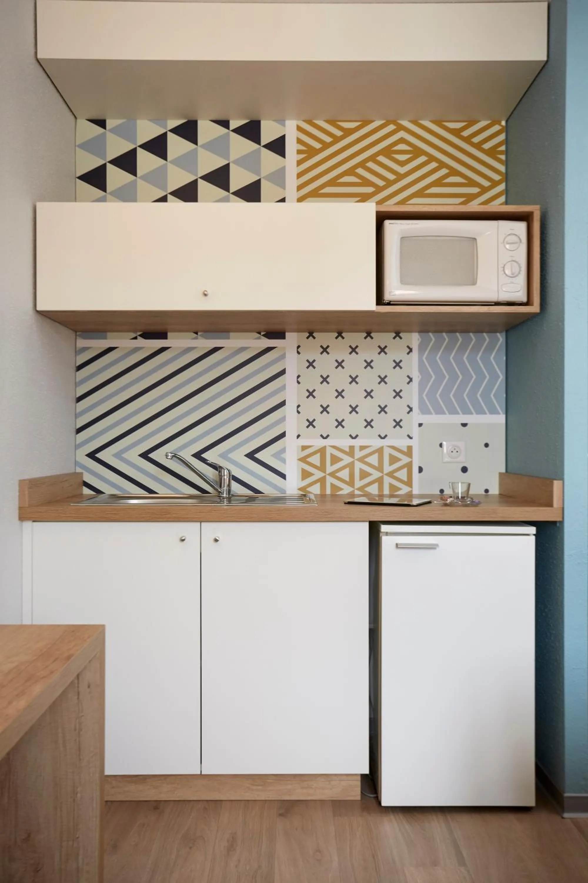 Kitchen or kitchenette in Hôtel Baudouin