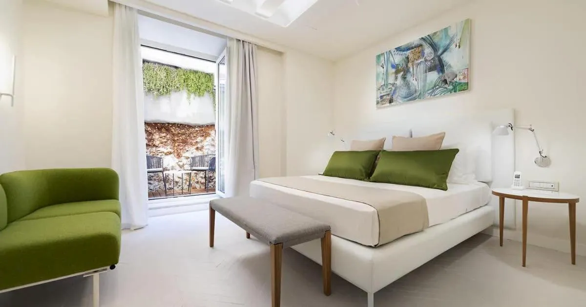 Bedroom in Hotel Villa Blu Capri