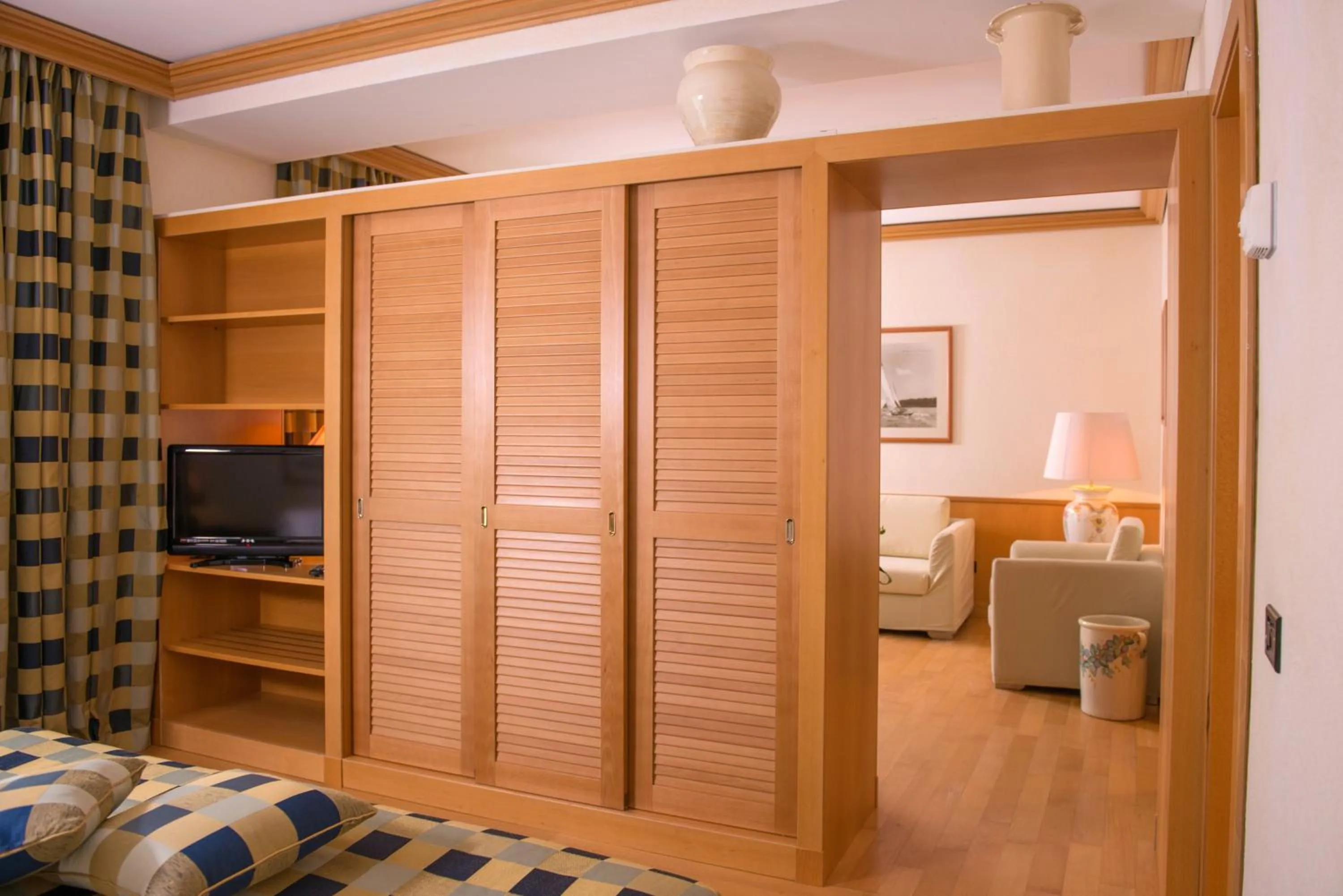 Photo of the whole room, Bed in Pizzomunno Vieste Palace Hotel