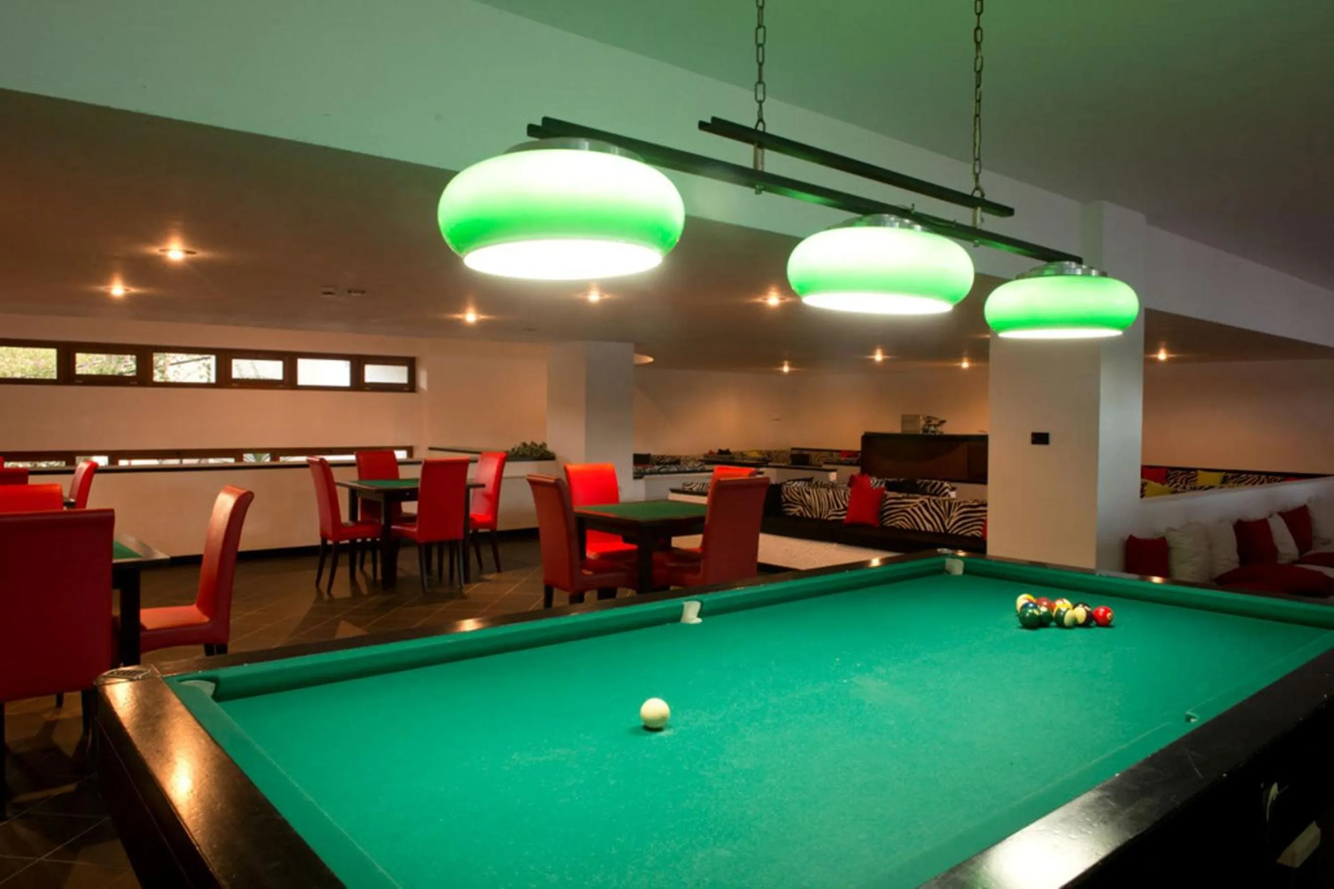 Billiard in Pizzomunno Vieste Palace Hotel