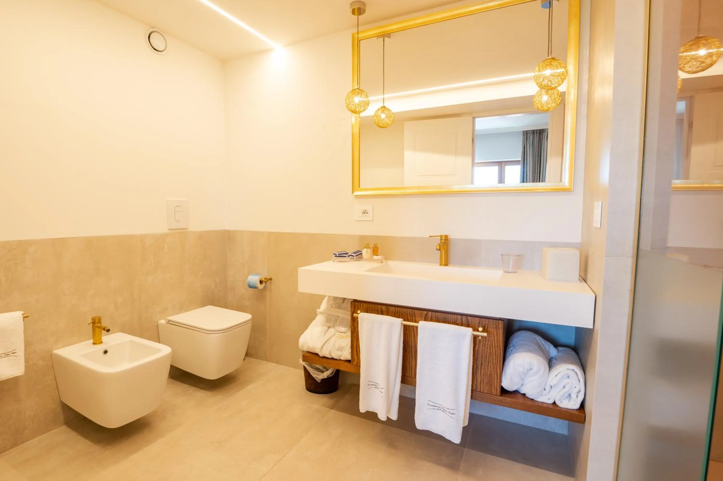 Bathroom in Pizzomunno Vieste Palace Hotel