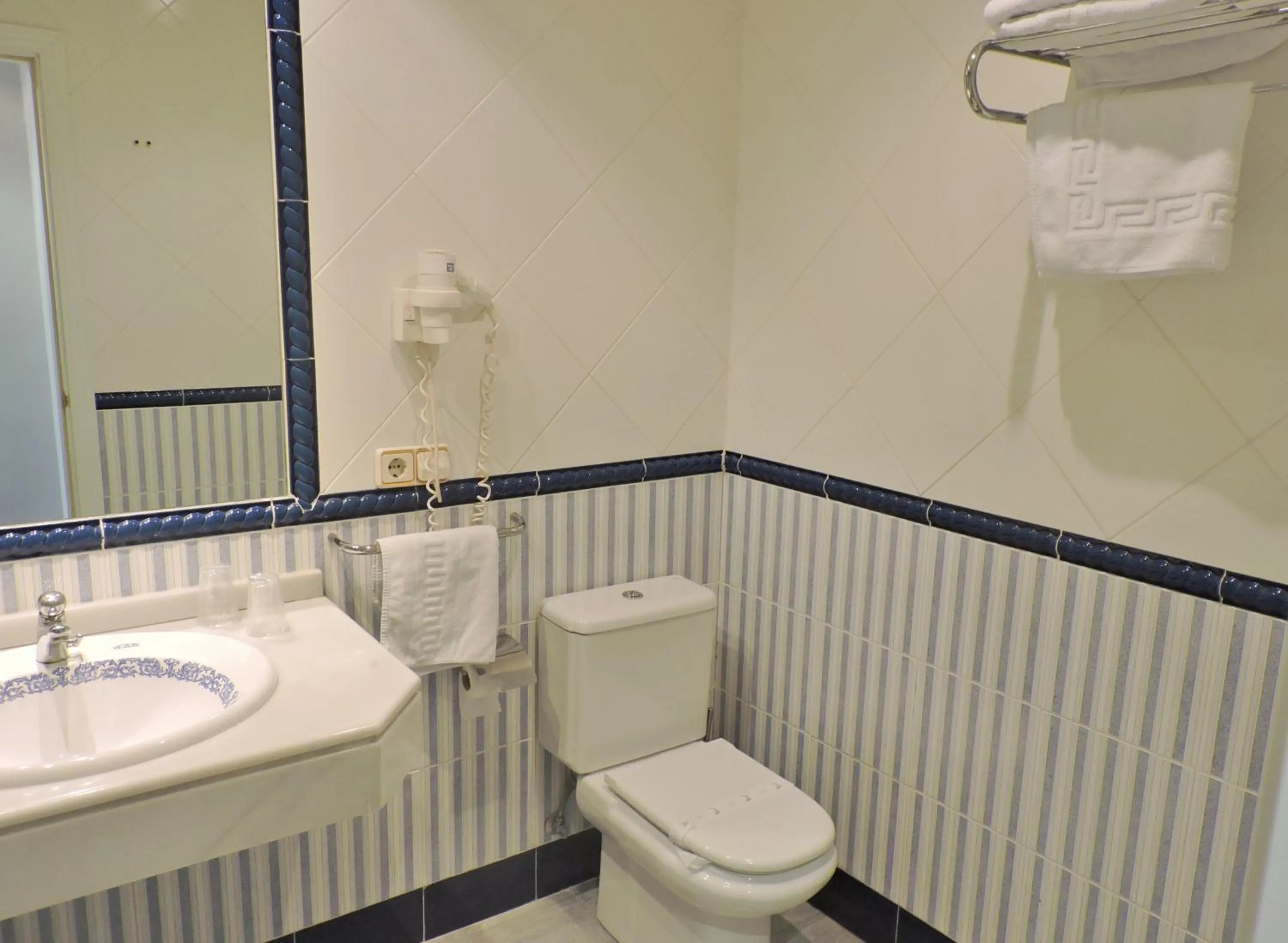 Bathroom in Hotel Las Yucas