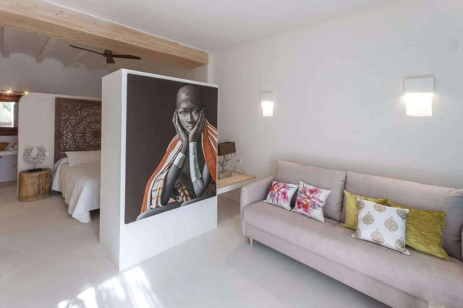 Photo of the whole room, Bed in Boho Suites Denia