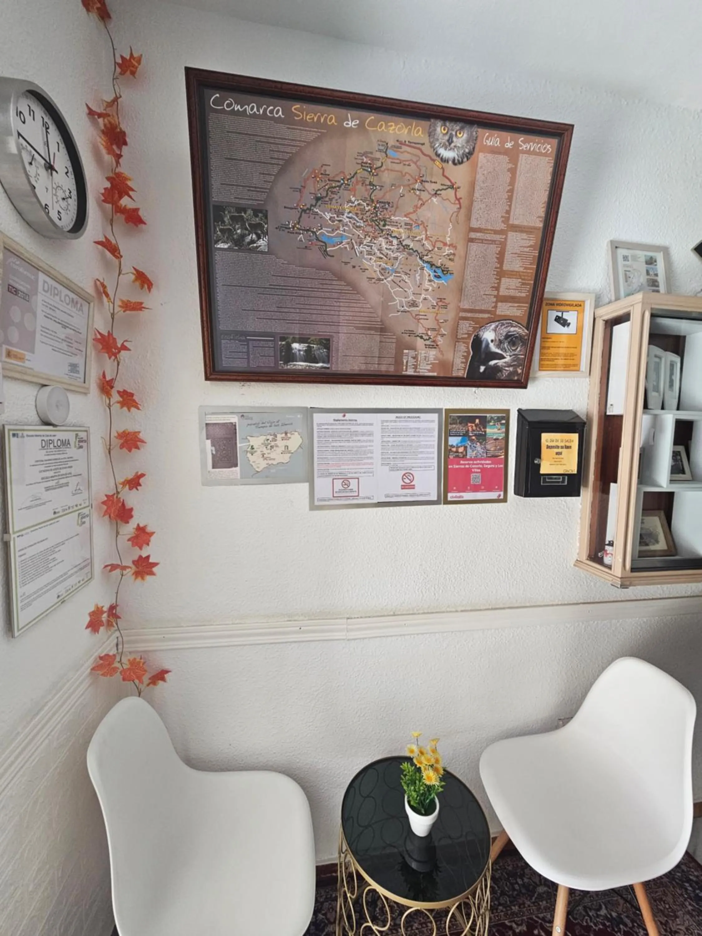 Lobby or reception in Hotel Al-Ándalus Peal, en Cazorla Comarca