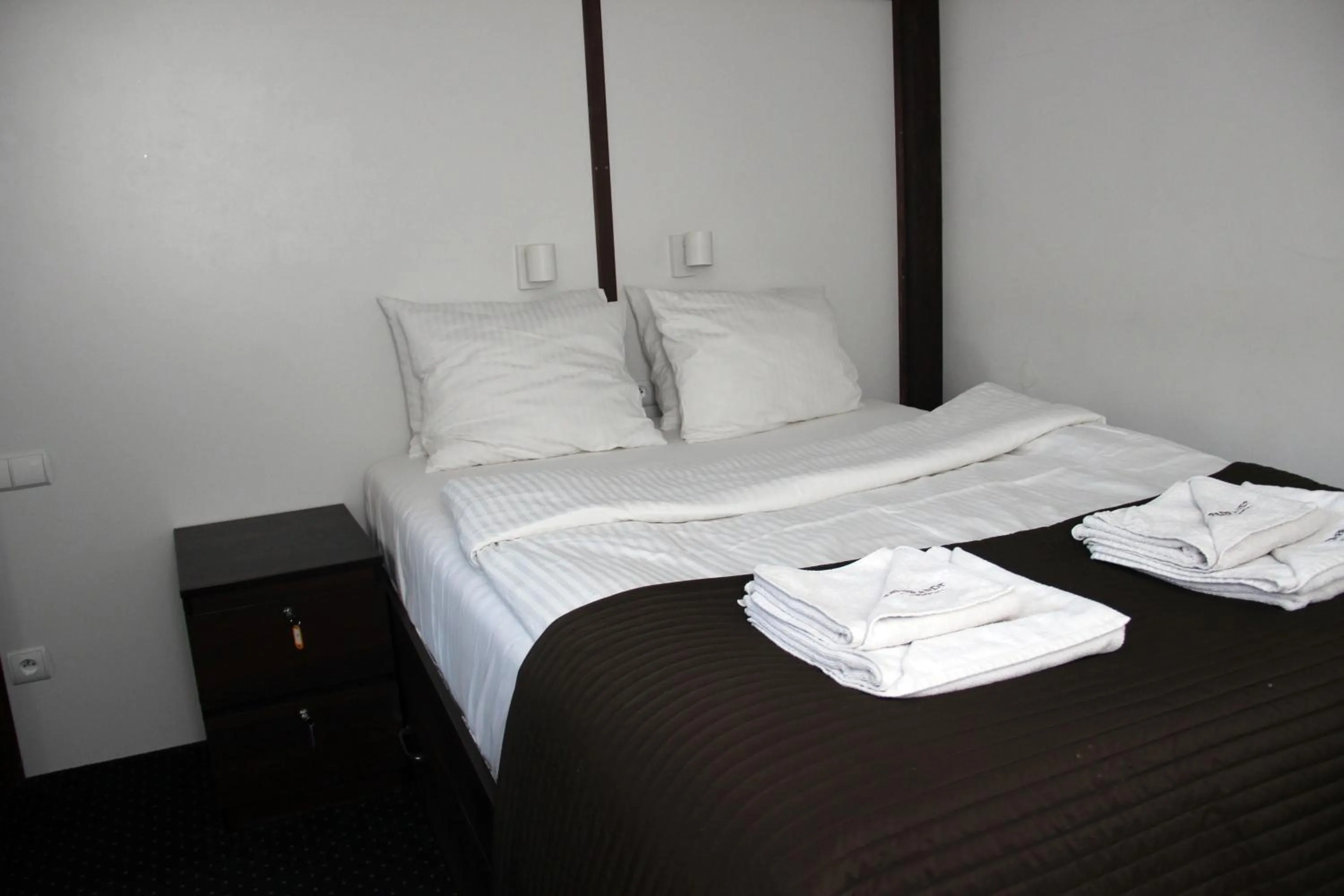 Bedroom, Bed in Rembrandt Aparthotel