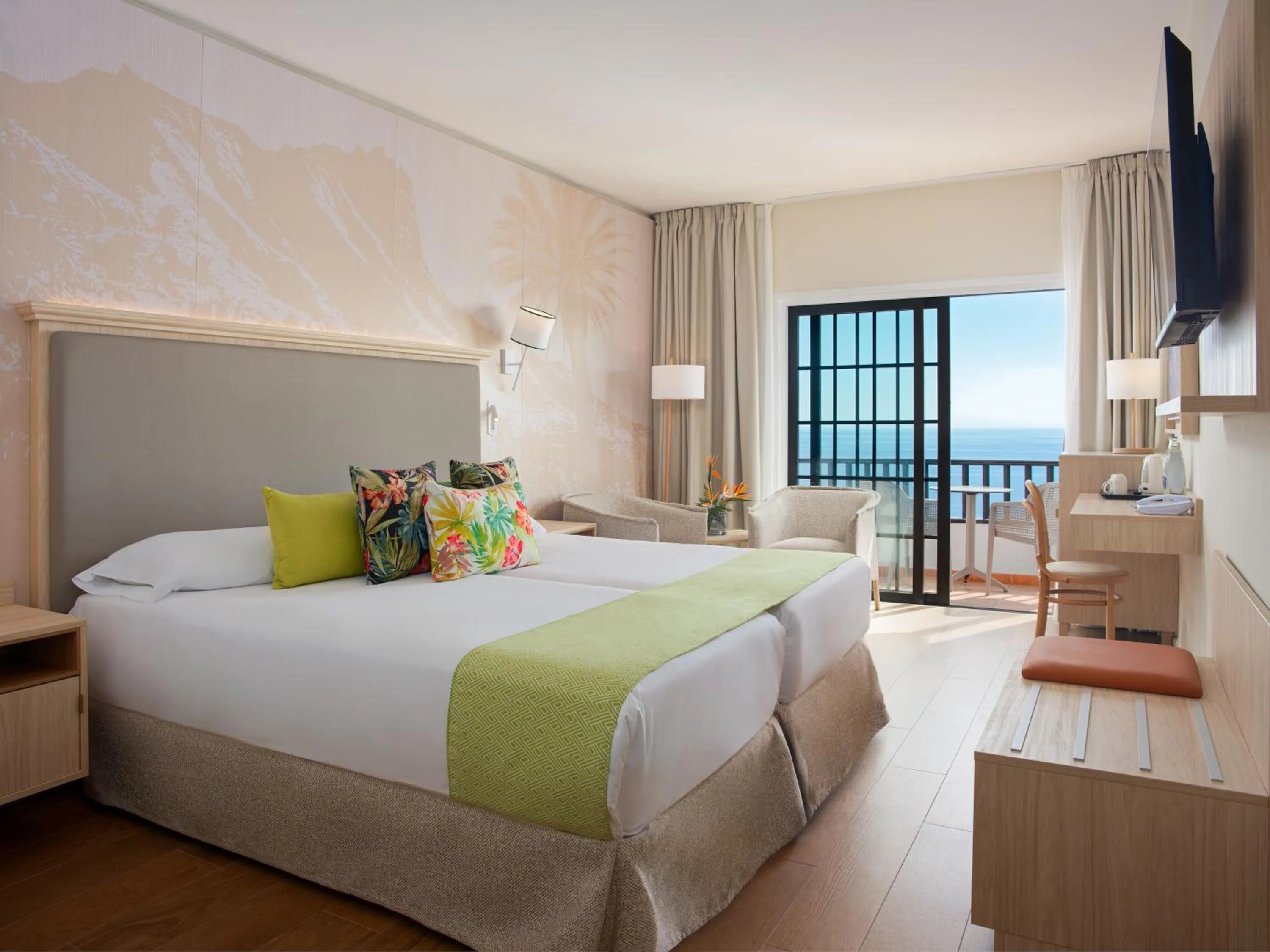 Bed in Hotel Jardín Tecina