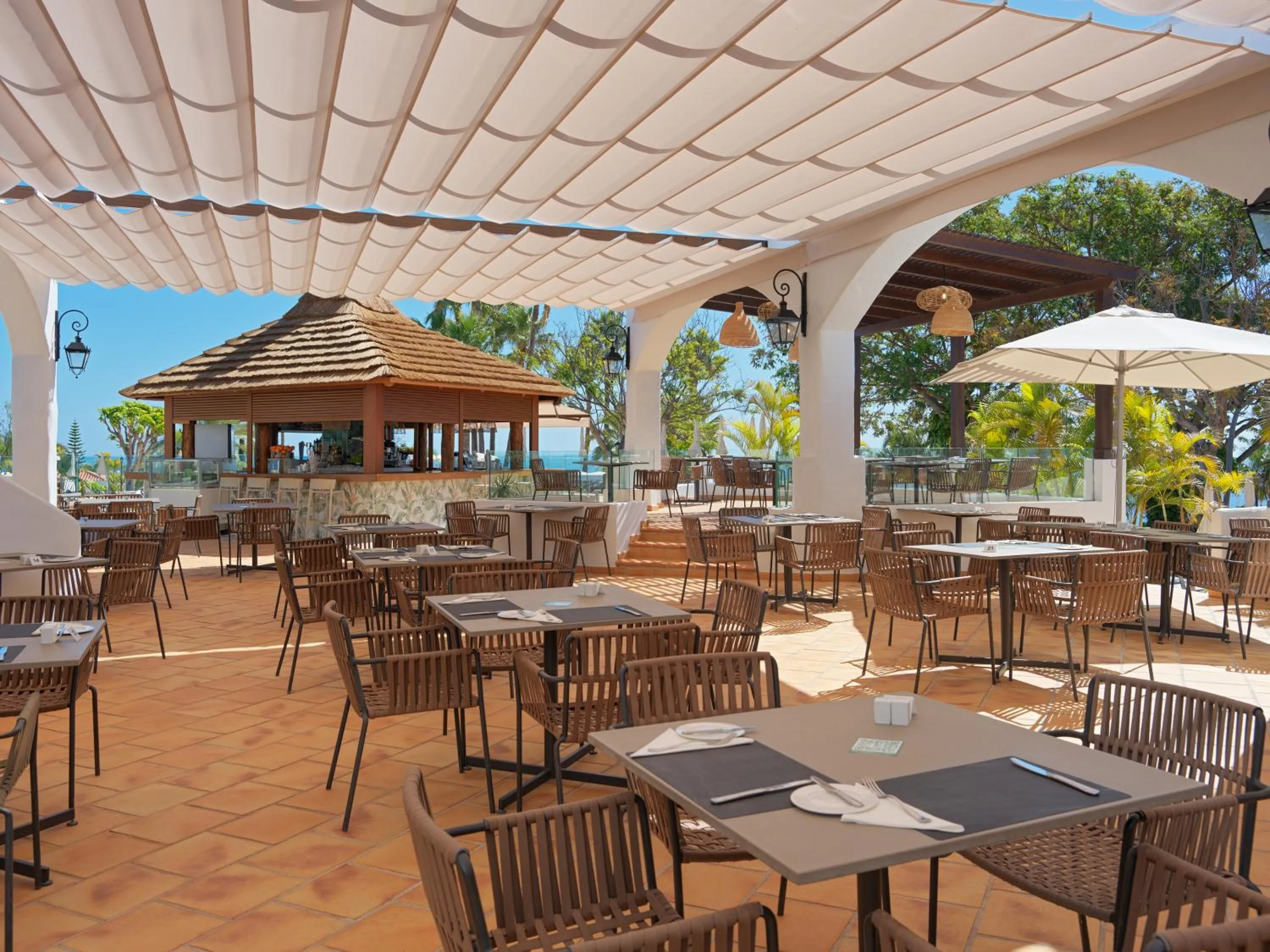 Restaurant/places to eat in Hotel Jardín Tecina