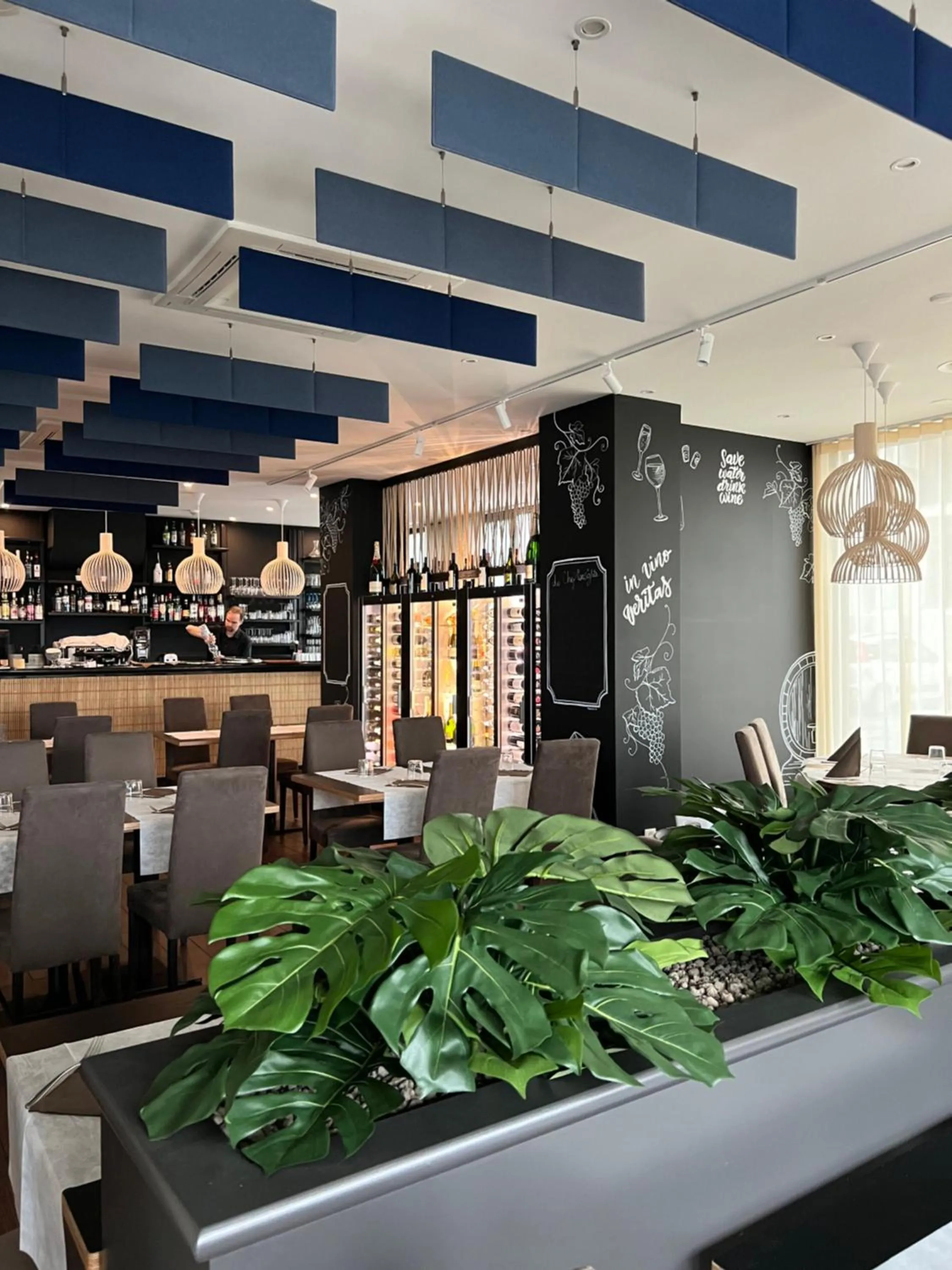 Restaurant/places to eat in Rotonda