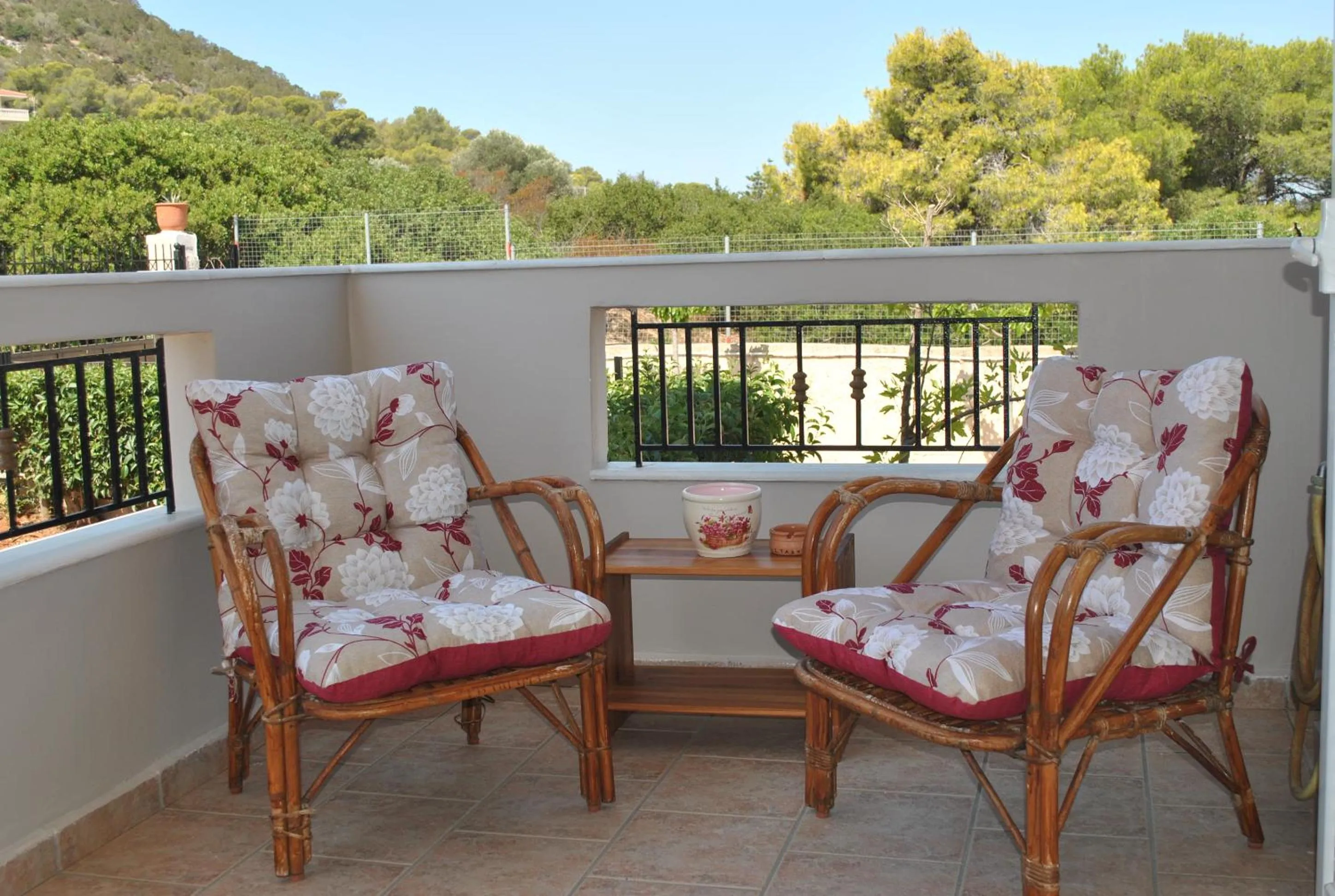 Balcony/Terrace in Angelina's Home
