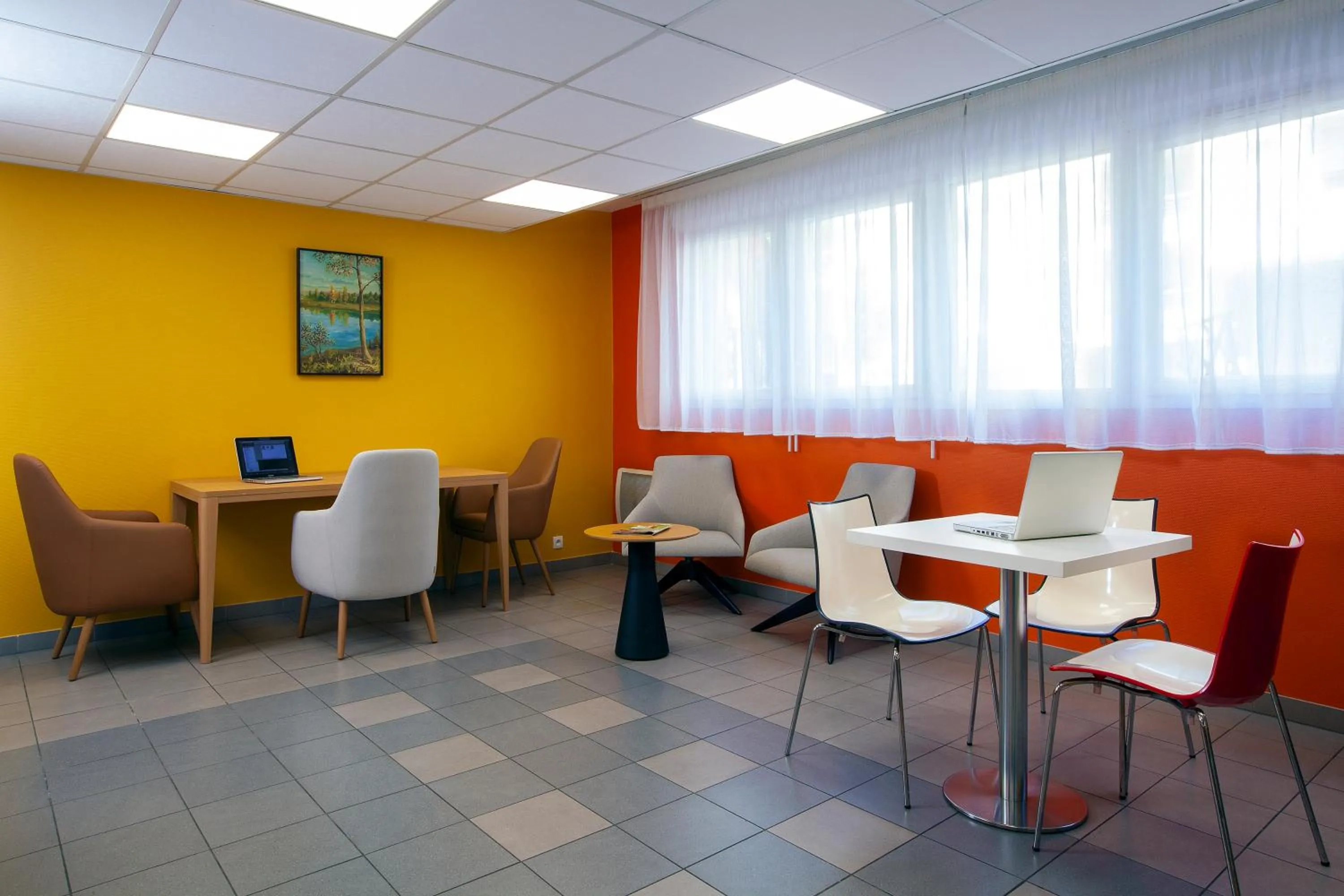 Meeting/conference room in Séjours & Affaires Paris-Nanterre