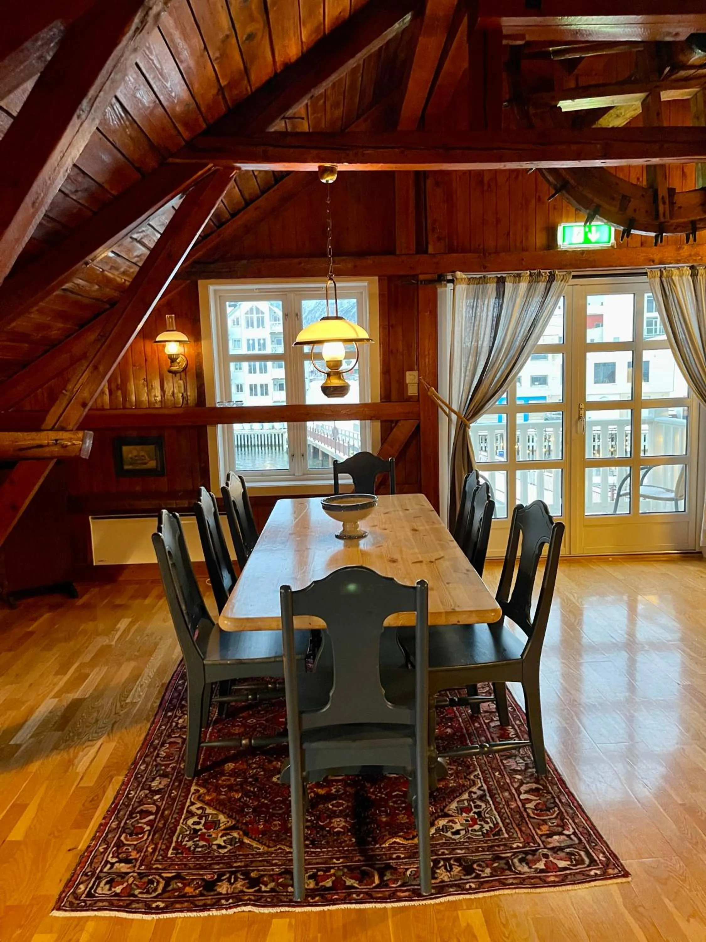 Dining area in Anker Brygge