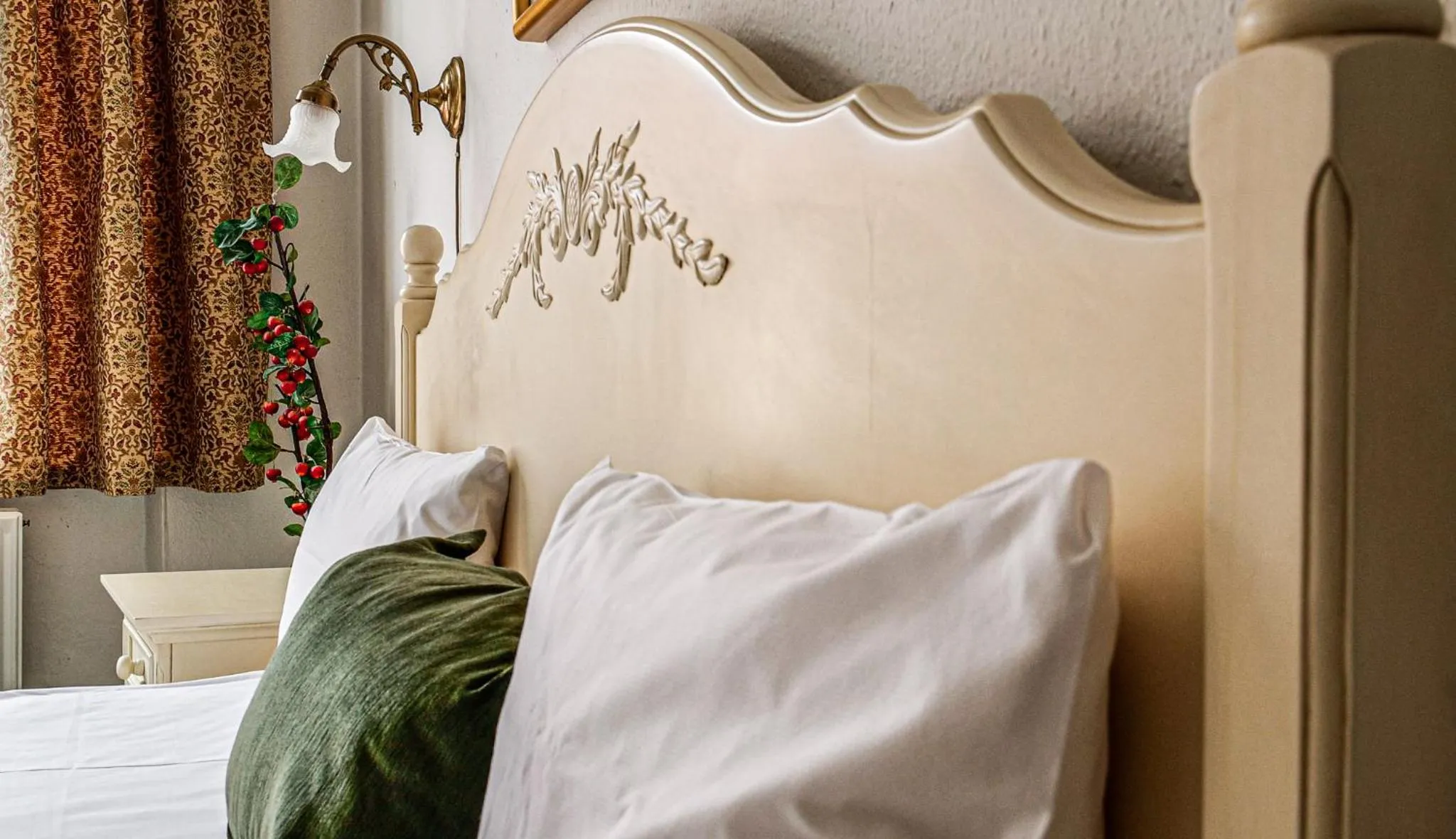 Bedroom, Bed in Hotel Ærø