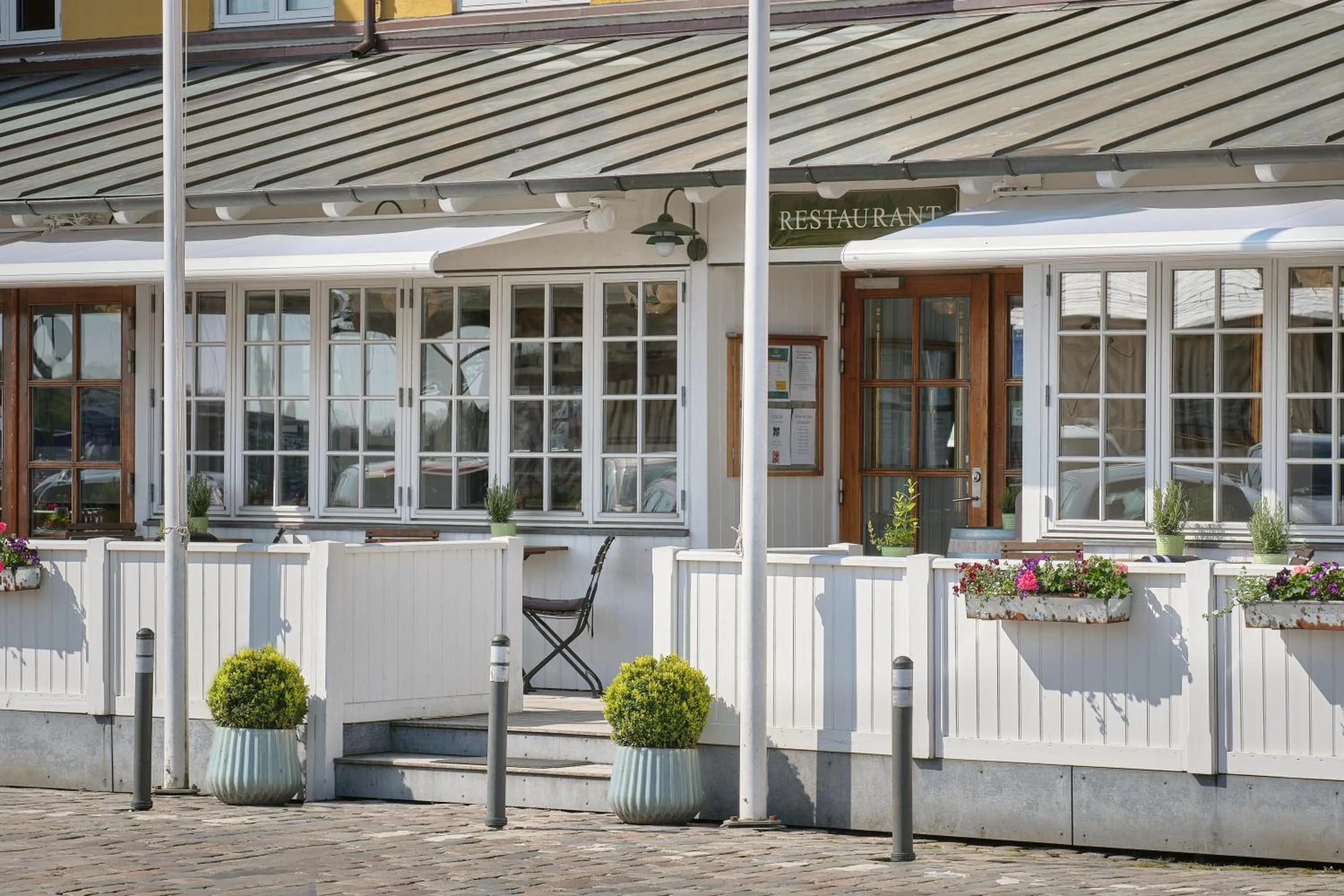 Restaurant/places to eat in Hotel Ærø