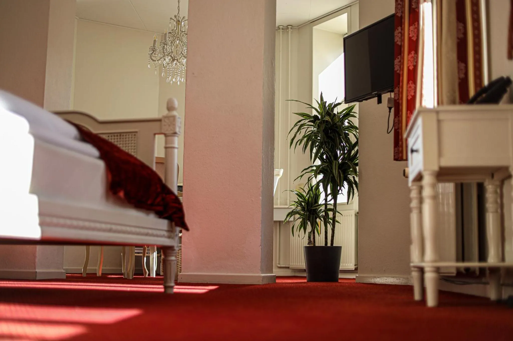 Photo of the whole room, Bed in Hotel Ærø