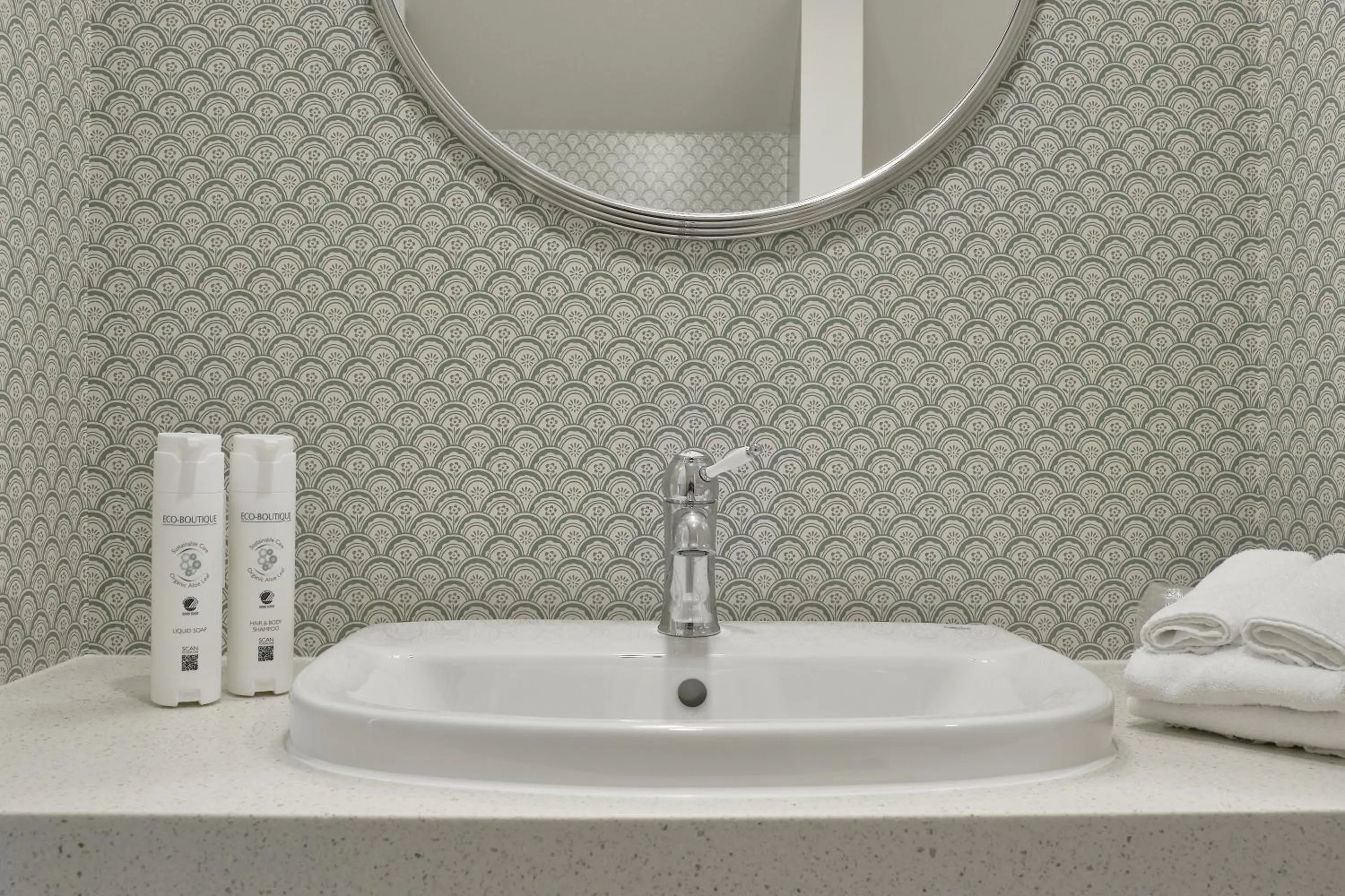 Bathroom in Hotel Ærø