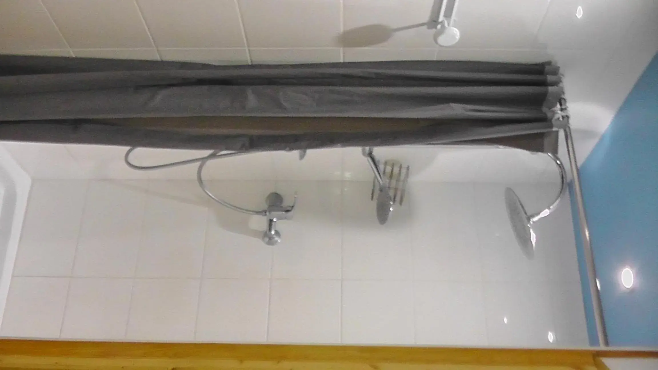 Double Room with Private Bathroom in chez gus Double Room with Private Bathroom in chez gus