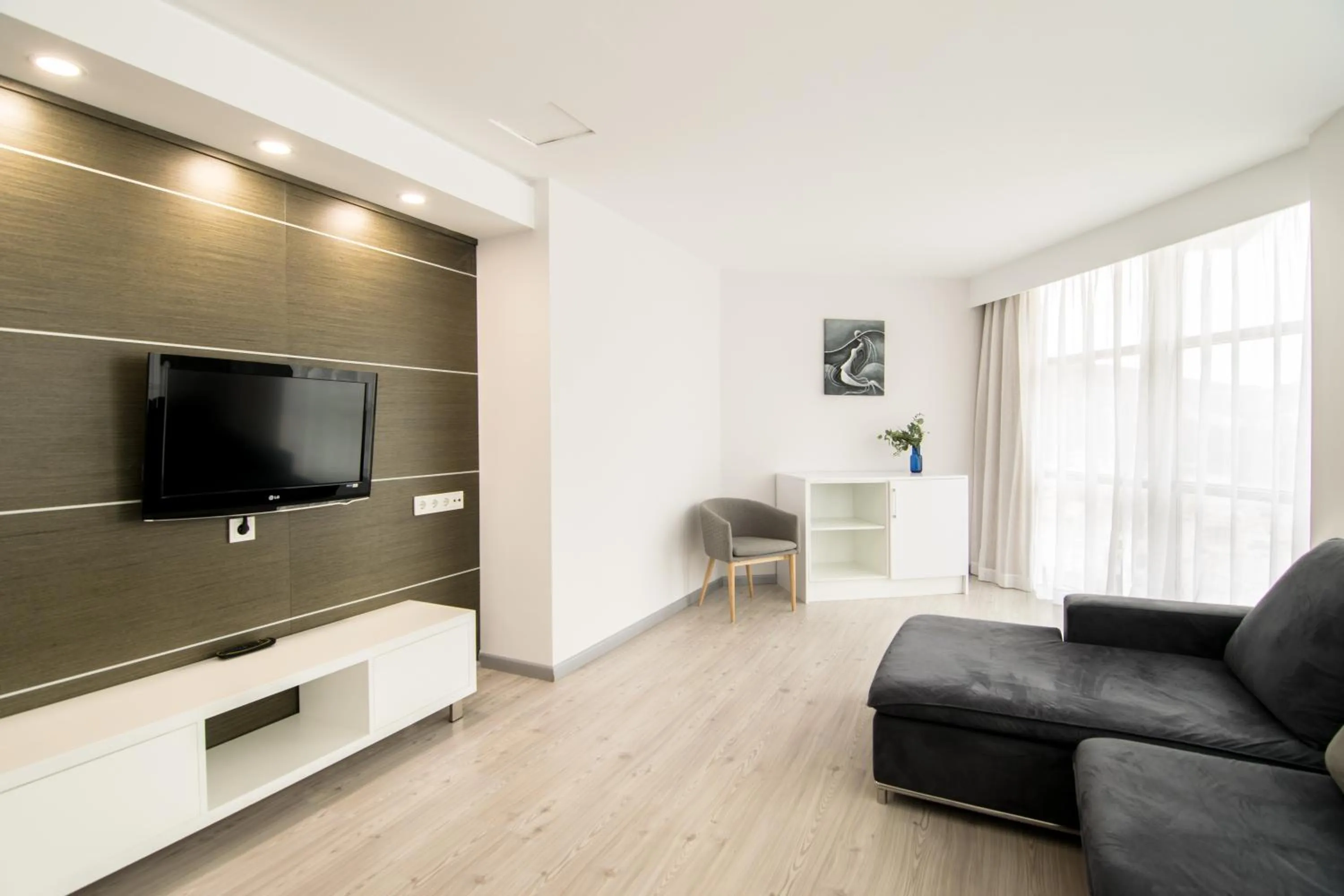 TV and multimedia in Cullera Holiday