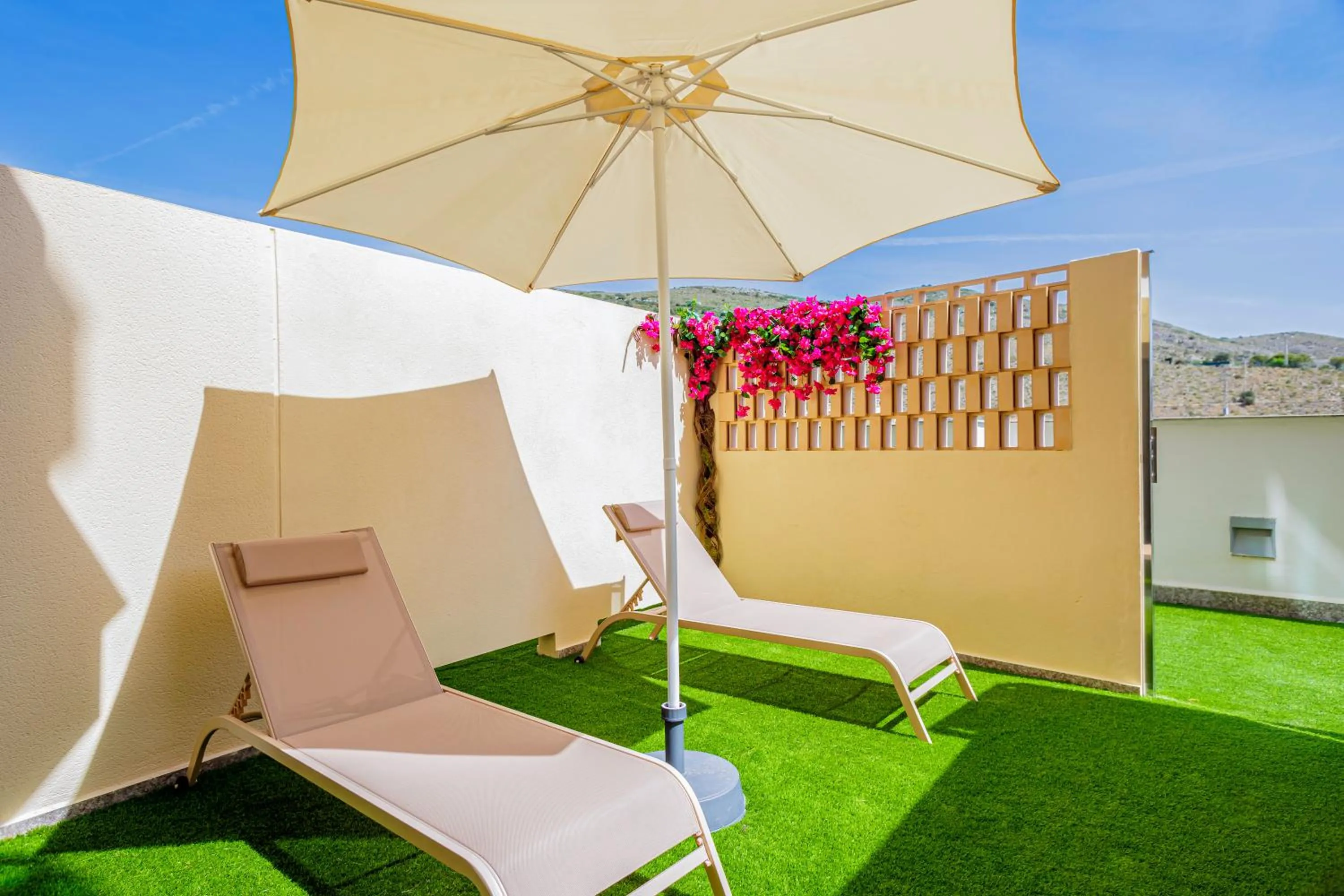 Garden in Cullera Holiday