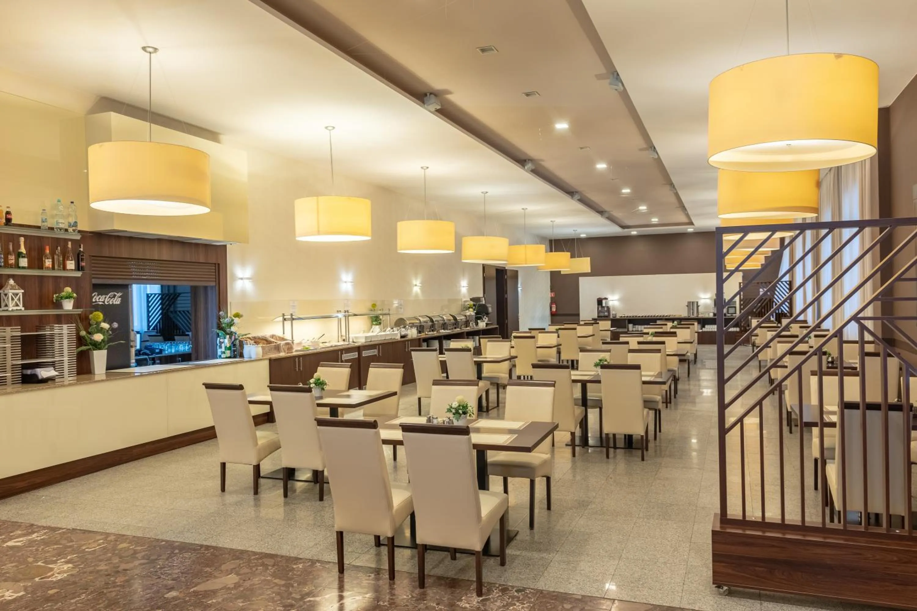 Restaurant/places to eat in Vestina Wellness & SPA Hotel