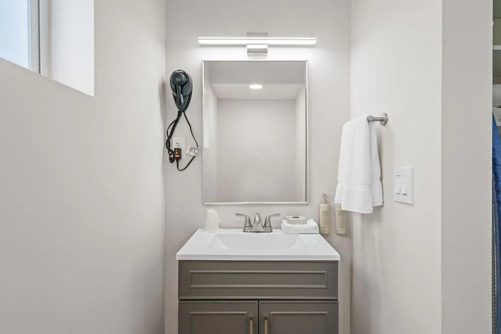 Bathroom in The Garden Hotel & Resort