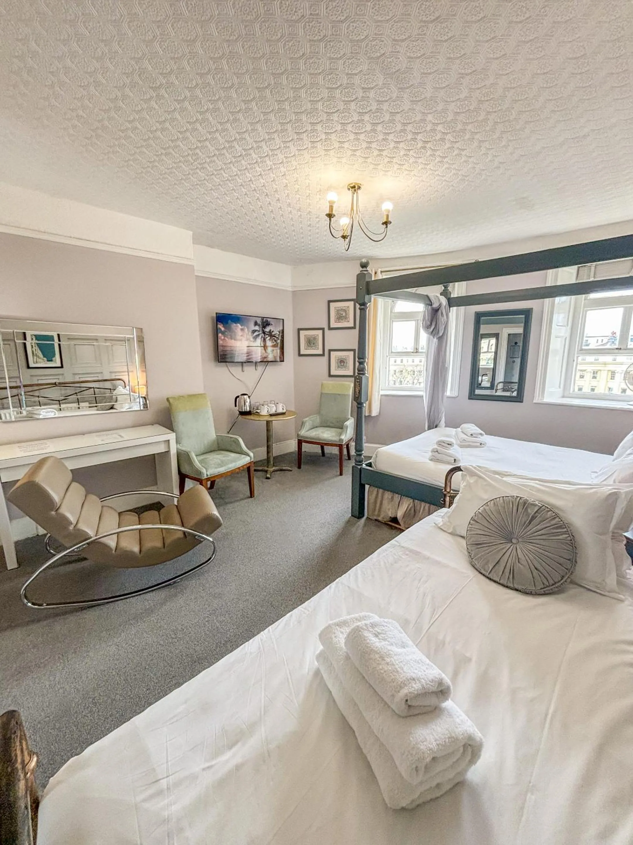 Bedroom, Bed in X Hotel Brunswick Square