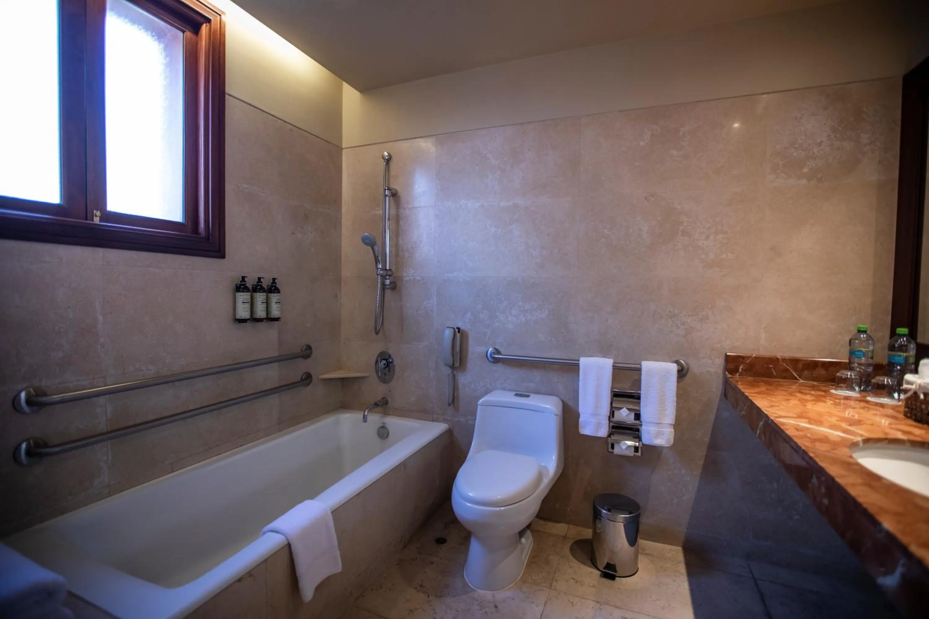 Bathroom in Wyndham Costa del Sol Arequipa