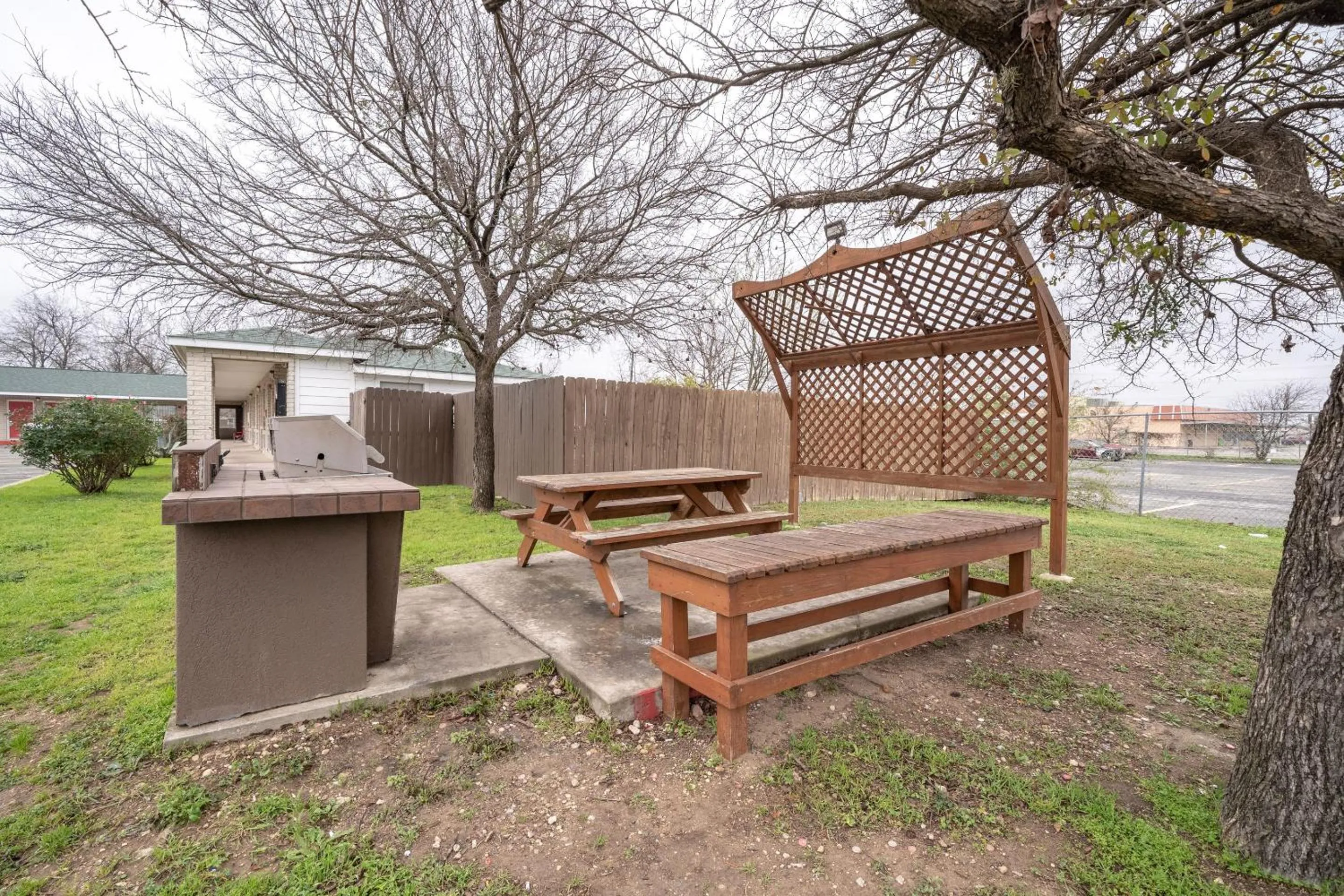 Garden in OYO Hotel San Antonio near AT&T Center