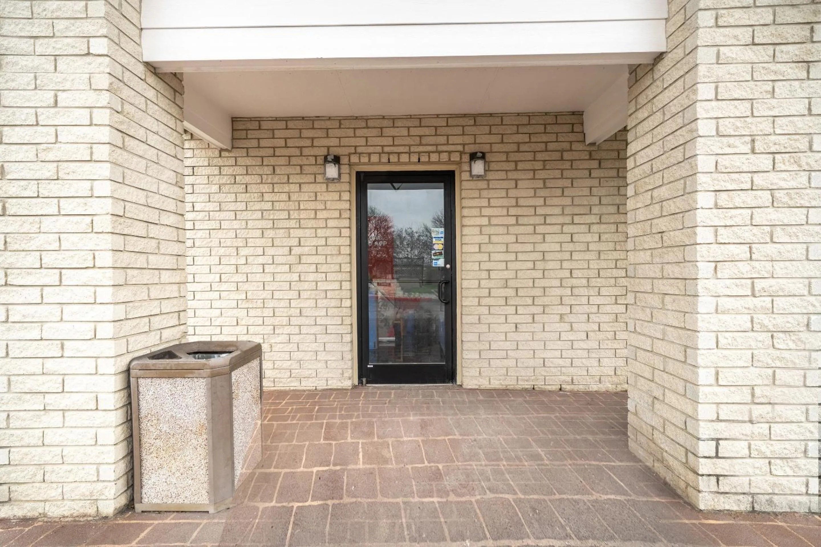 Lobby or reception in OYO Hotel San Antonio near AT&T Center