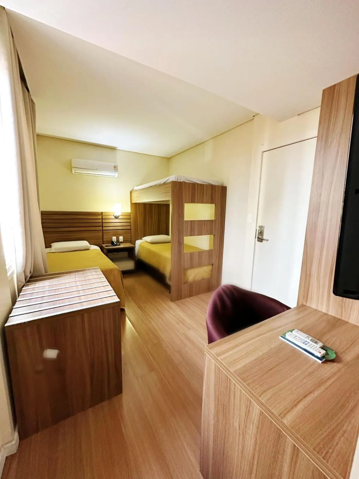 Bed in Umbu Hotel Porto Alegre - Centro Histórico - Prox Aeroporto