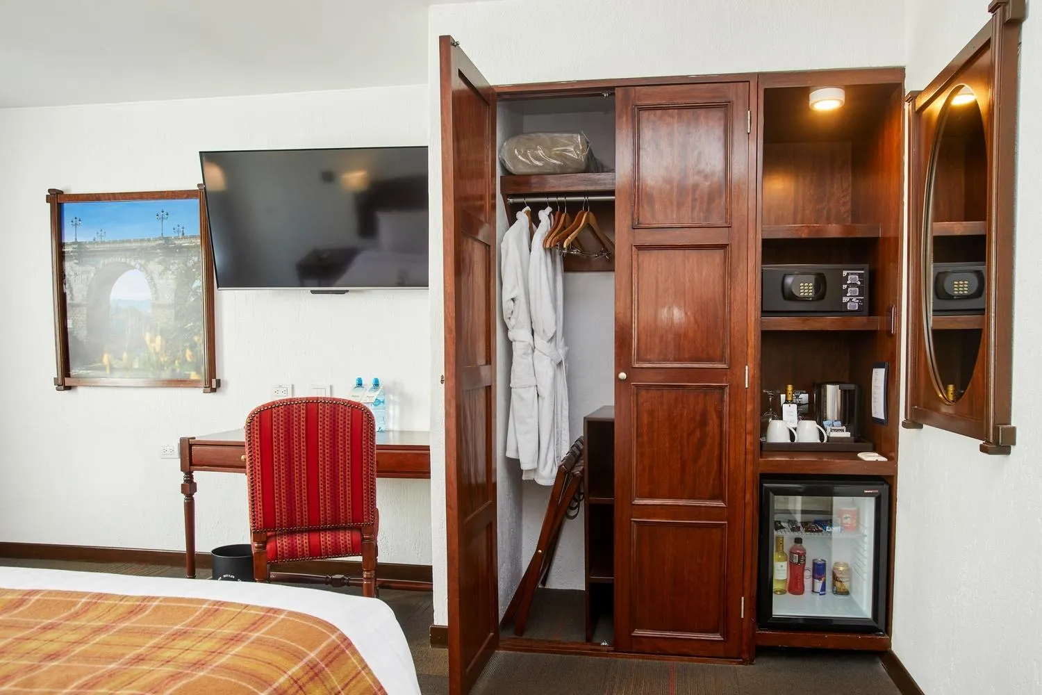 TV and multimedia, Bed in Casa Andina Premium Arequipa