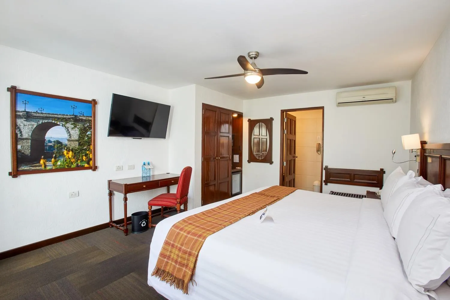 Photo of the whole room, Bed in Casa Andina Premium Arequipa