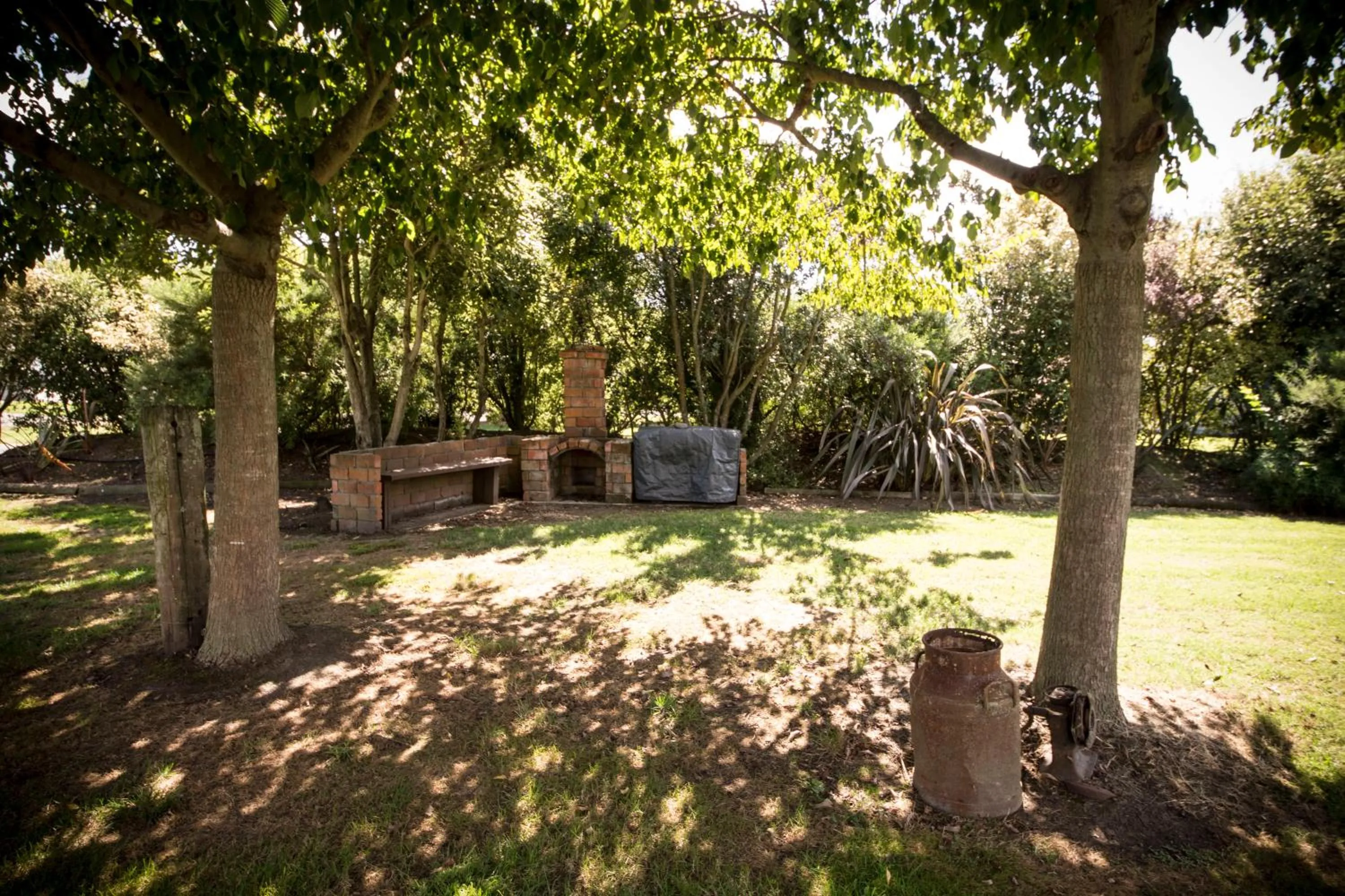 Garden in The Clive Hideaway