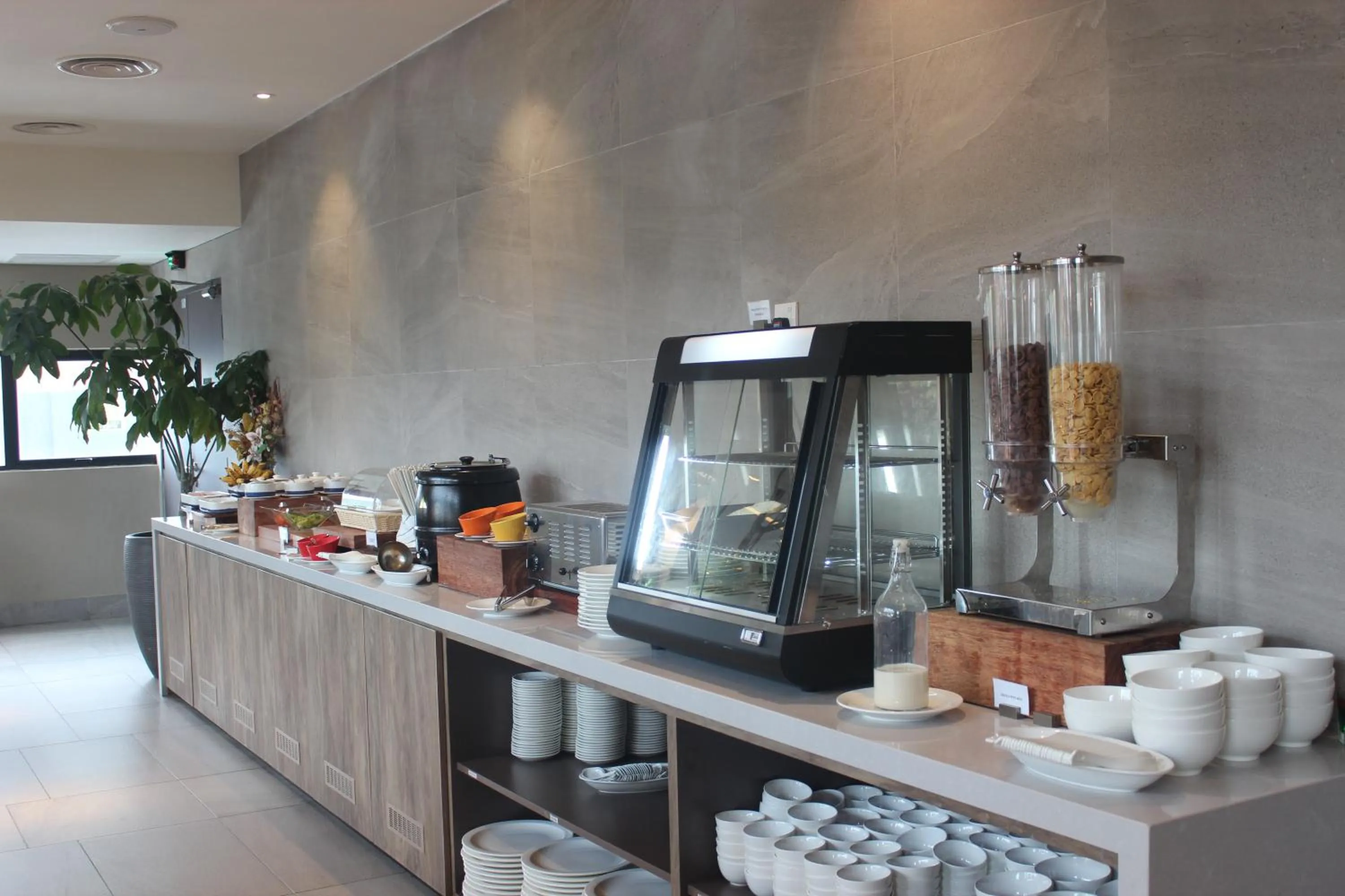 Buffet breakfast in Jinhold Hotel & Serviced Apartment