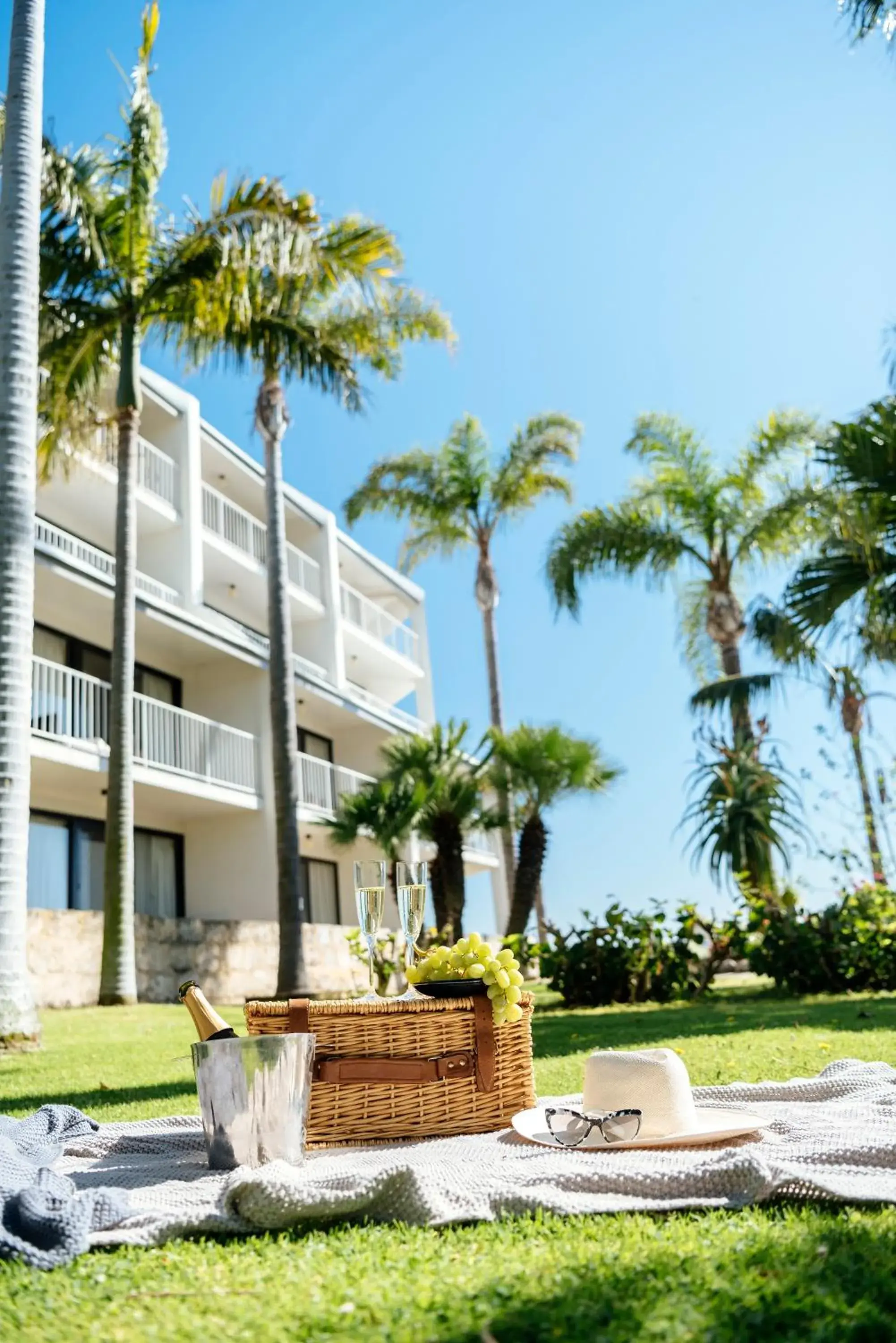 Luxe One-Bedroom Apartment – Eco Green Stay in Pier 21 Riverside Apartment Hotel Luxe One-Bedroom Apartment – Eco Green Stay in Pier 21 Riverside Apartment Hotel