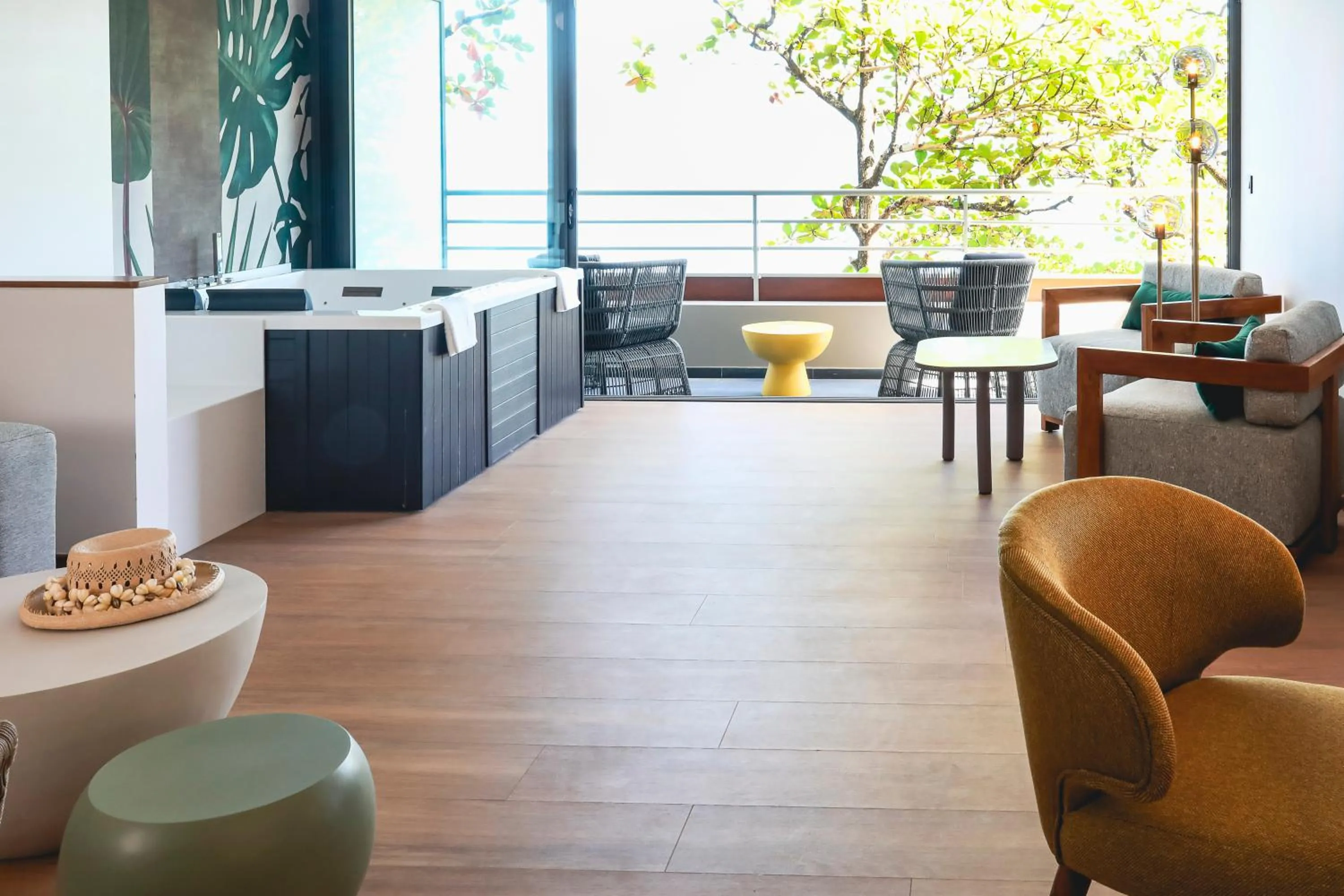 Patio in Le Tahiti by Pearl Resorts