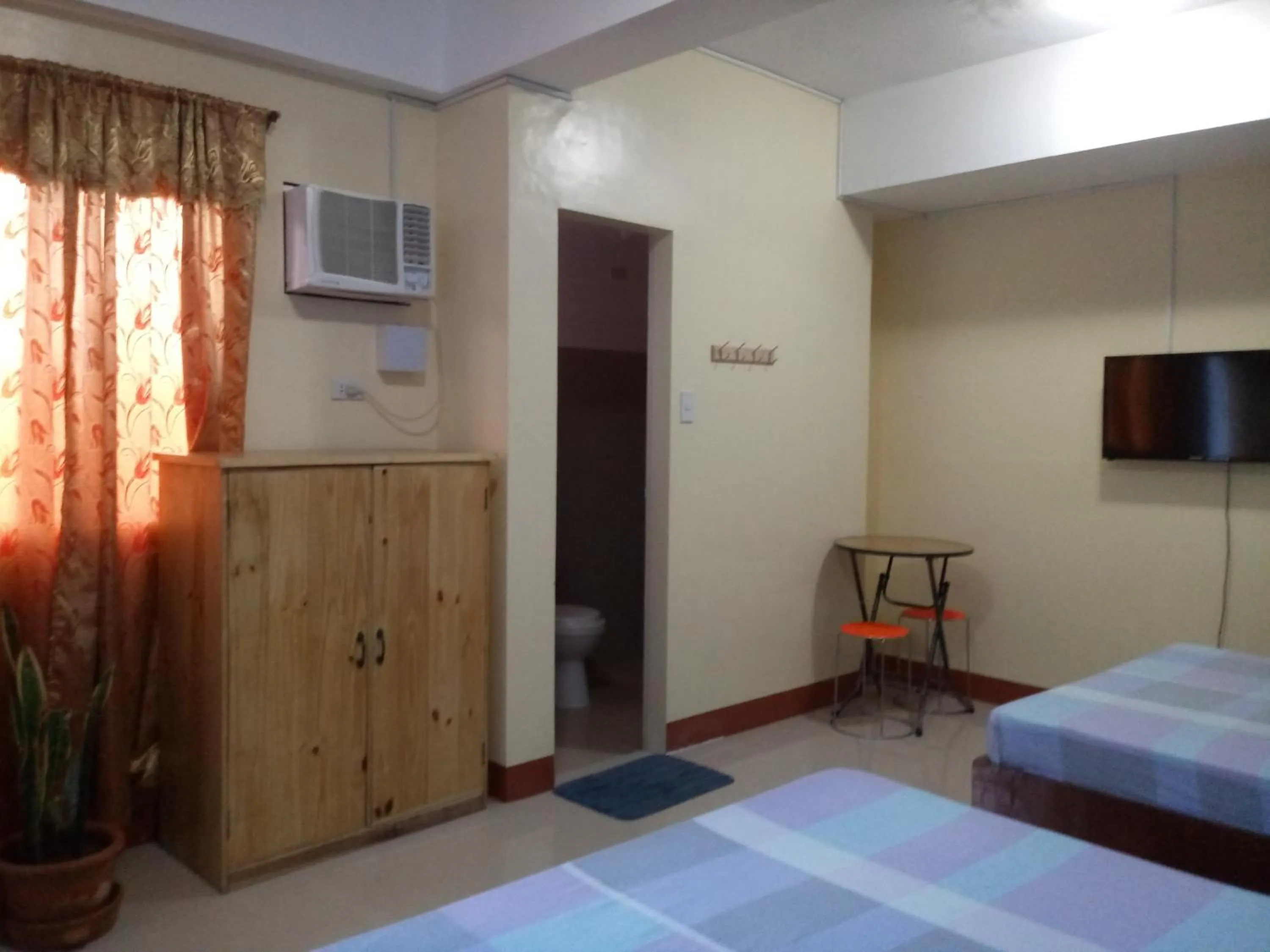 Bed in Mayon Lodging House