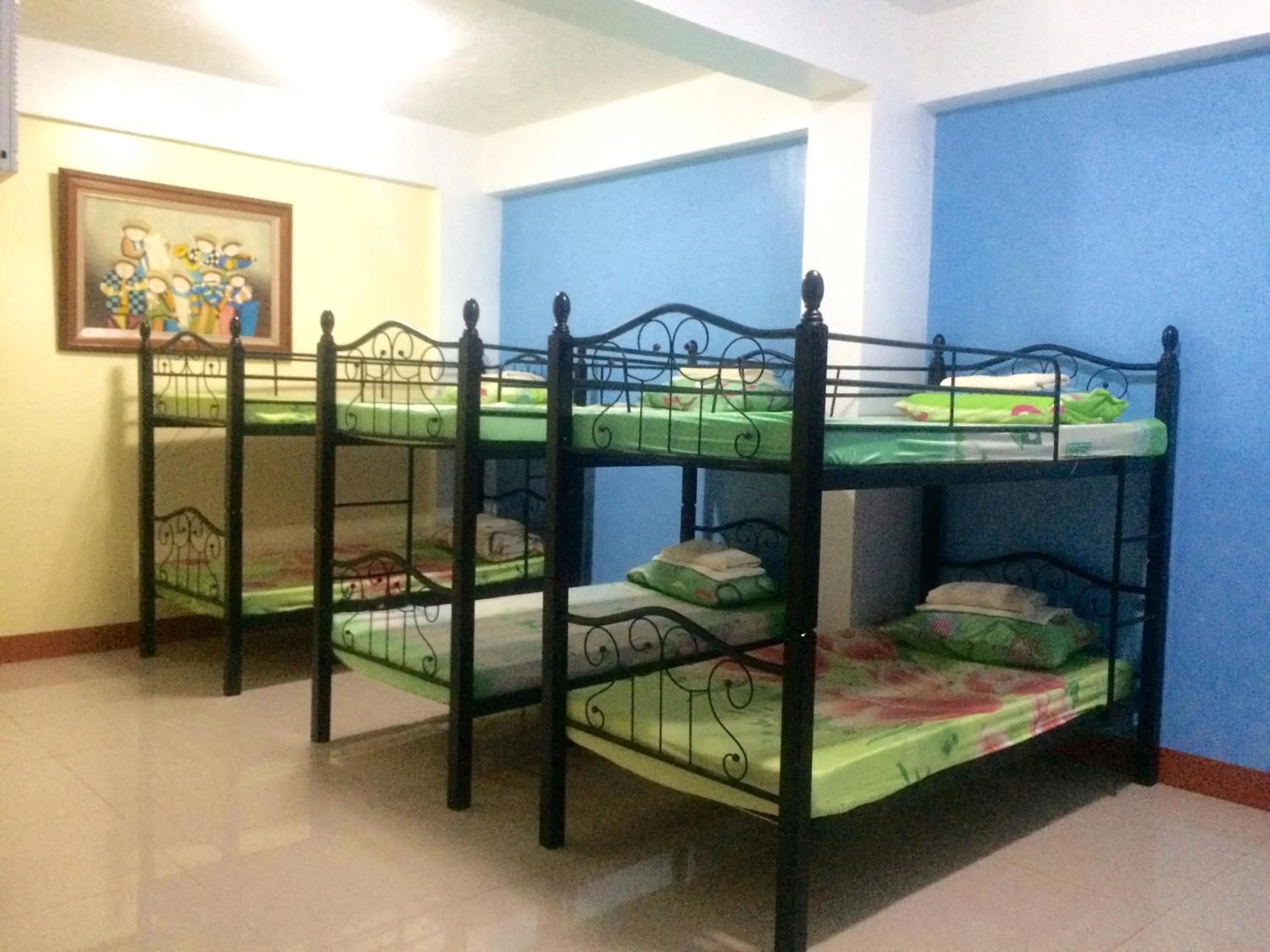 Bed in Mayon Lodging House