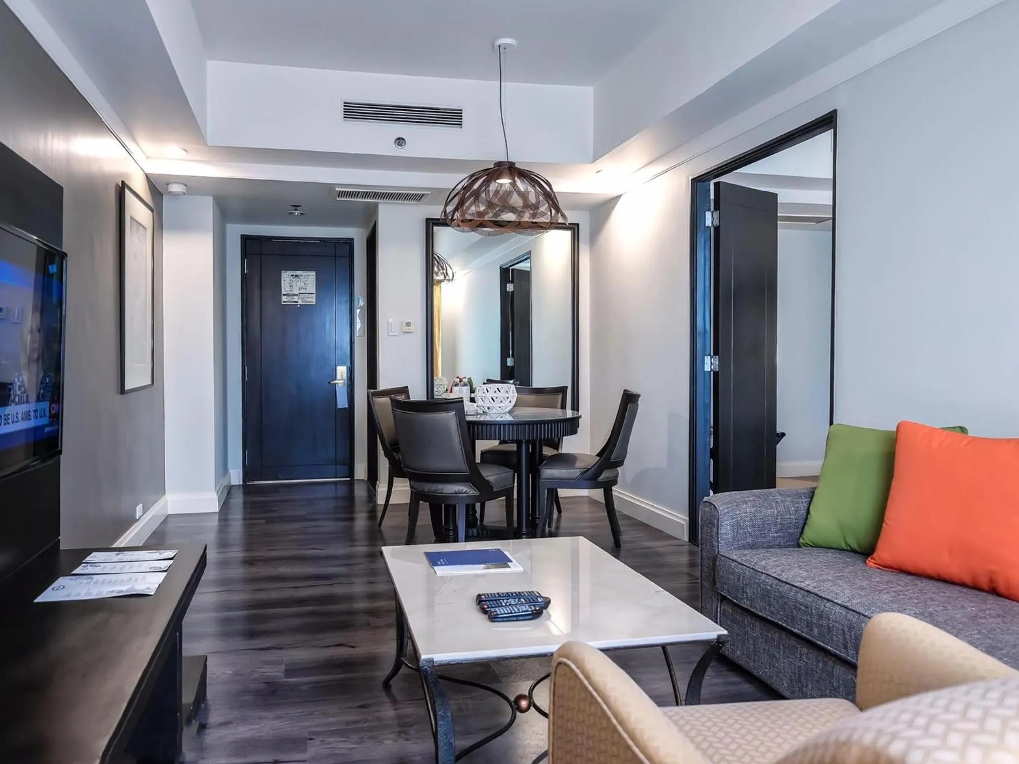 TV and multimedia in Somerset Millennium Makati