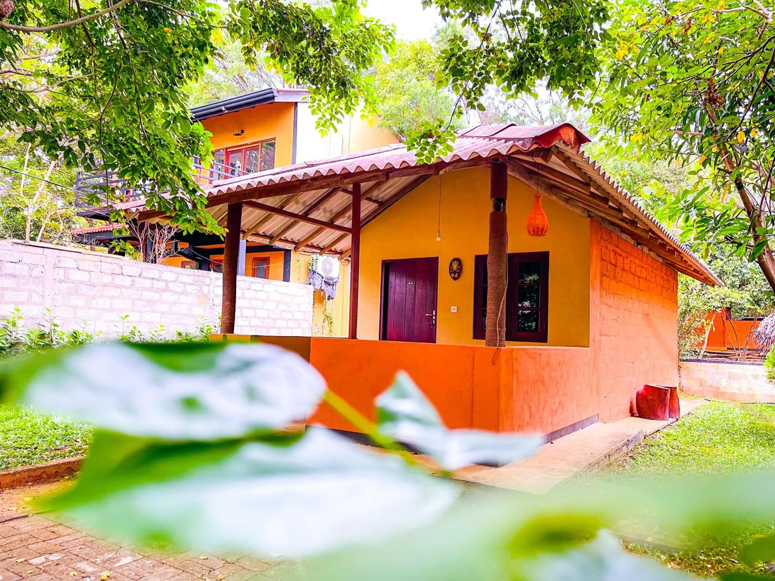 Property building in Hotel Niyagala Lodge Sigiriya